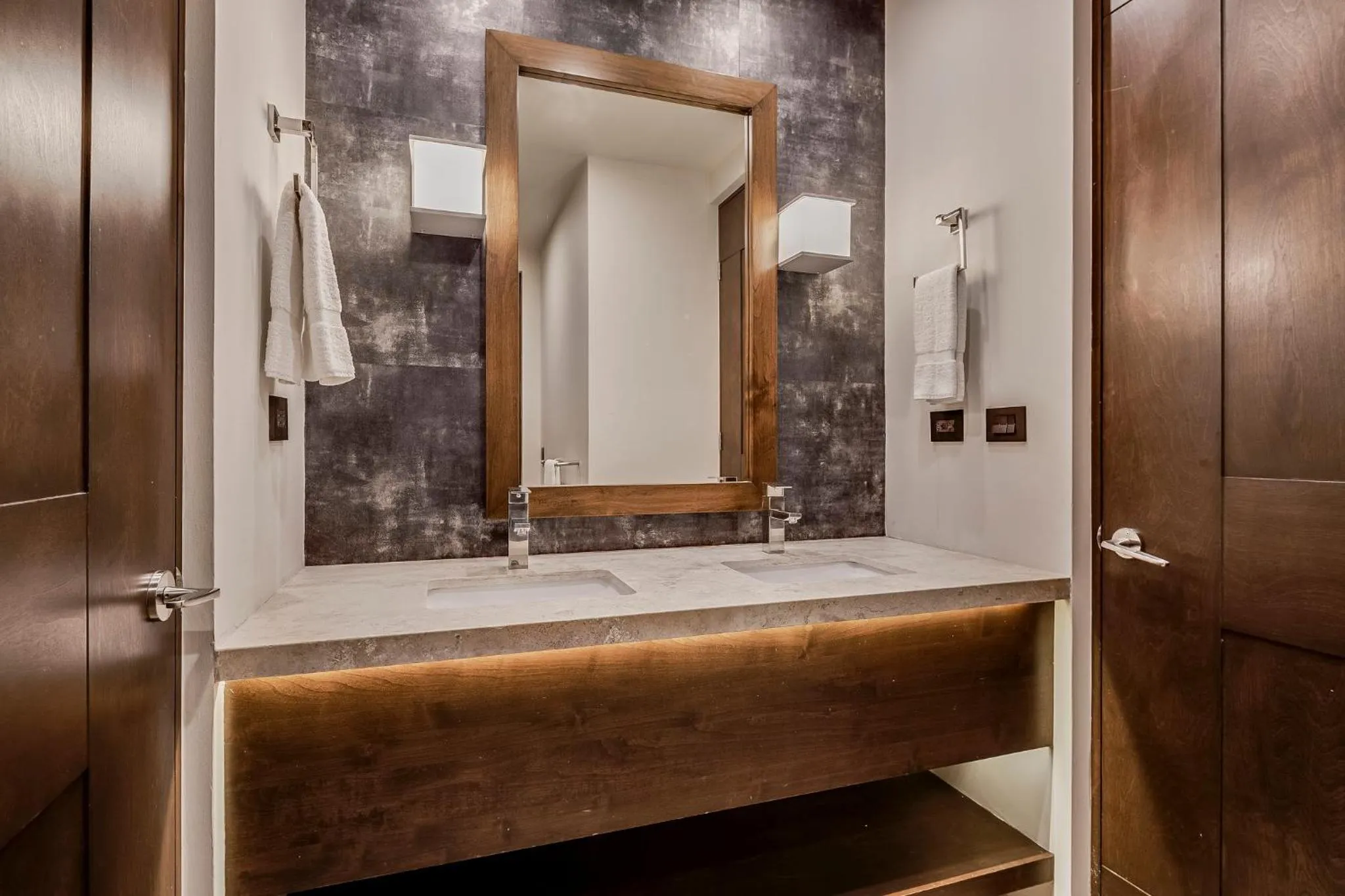 Bathroom in Live Aqua Private Residences Los Cabos