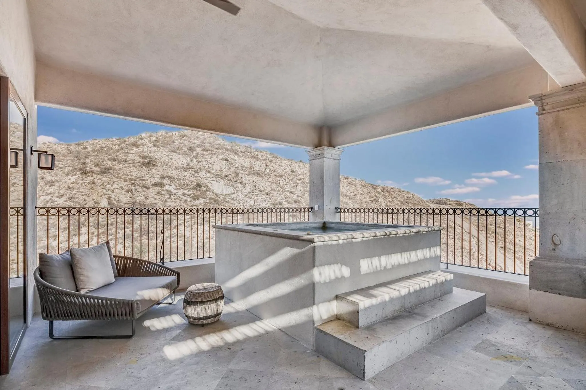 Spa and wellness centre/facilities in Live Aqua Private Residences Los Cabos