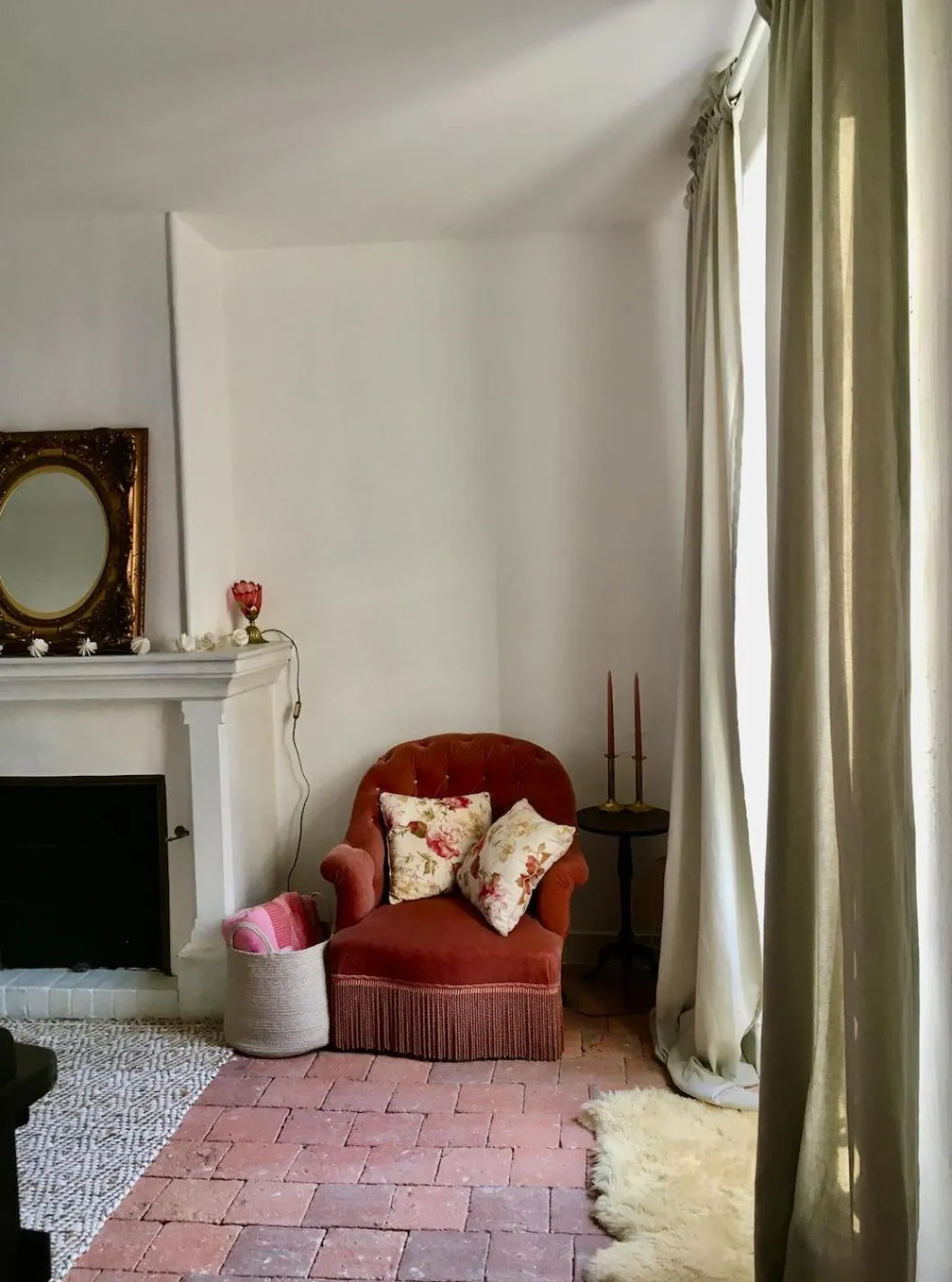 Seating area in La Maison Haute
