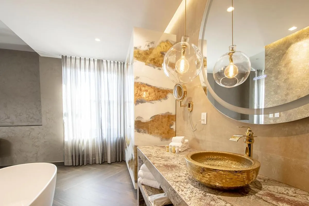 L Hotel Perla Boutique