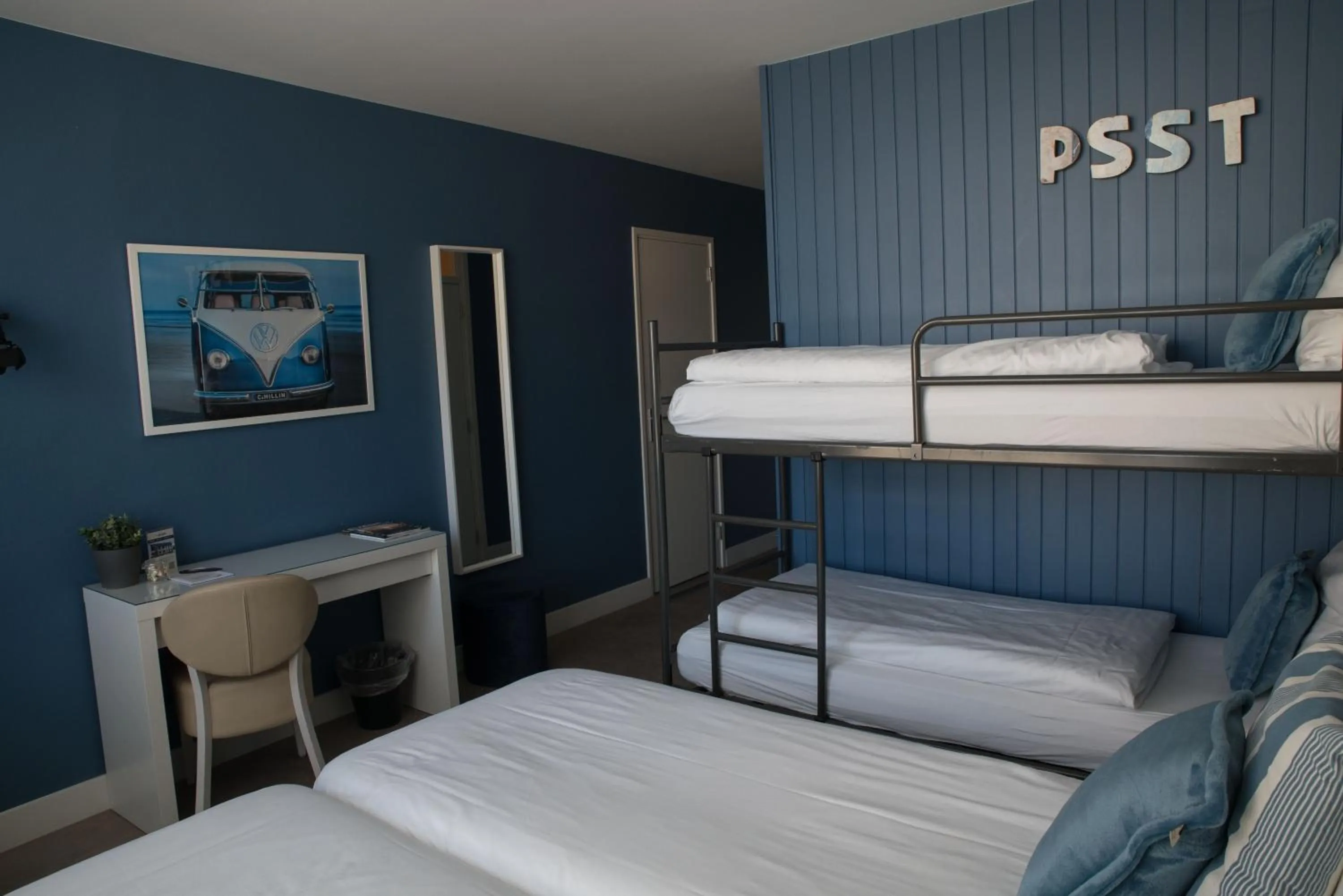 Bedroom, Bed in The BLOOM