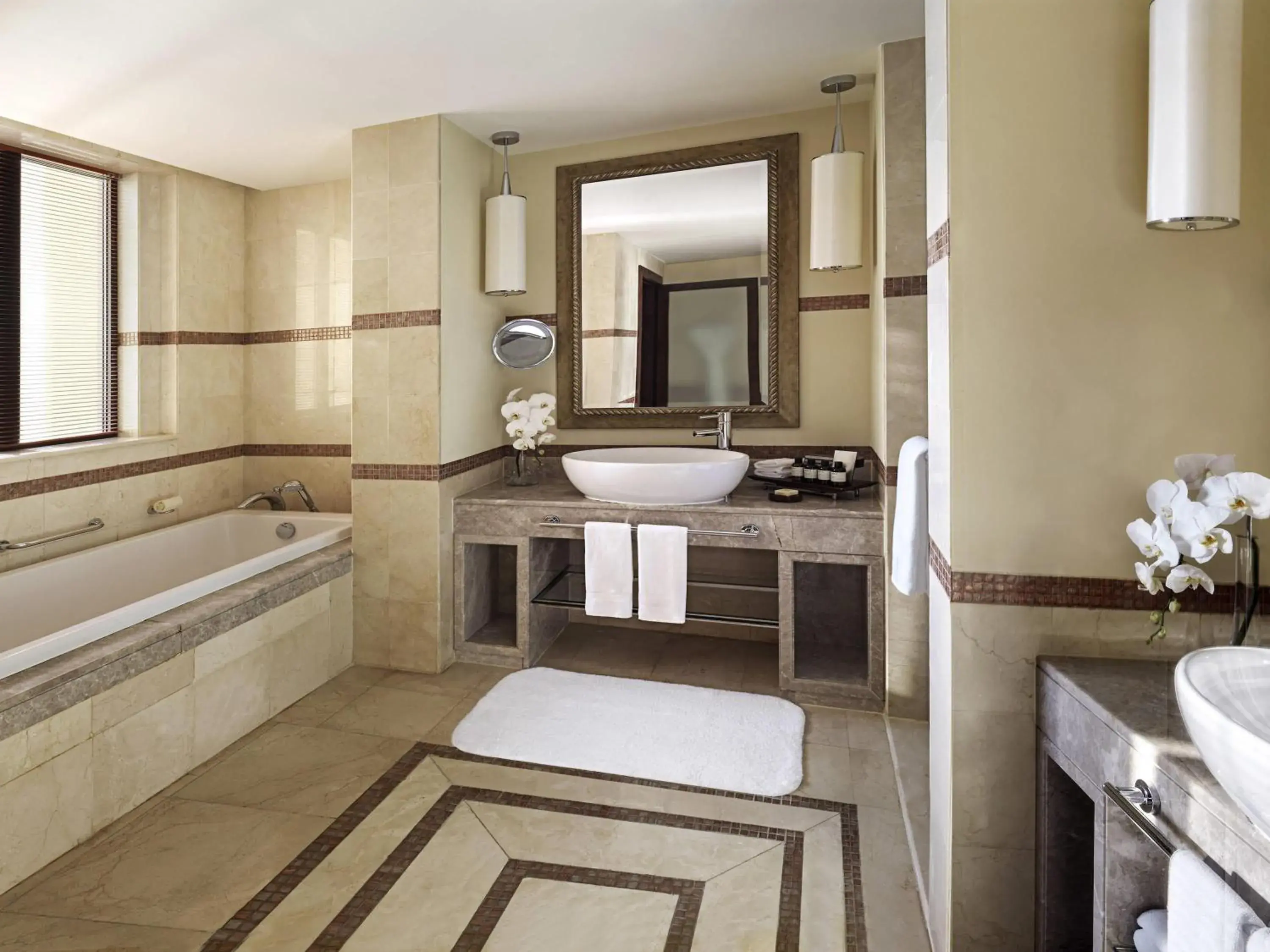 Grand Family Heritage Room with Two King Beds and Balcony in Fairmont The Palm Grand Family Heritage Room with Two King Beds and Balcony in Fairmont The Palm