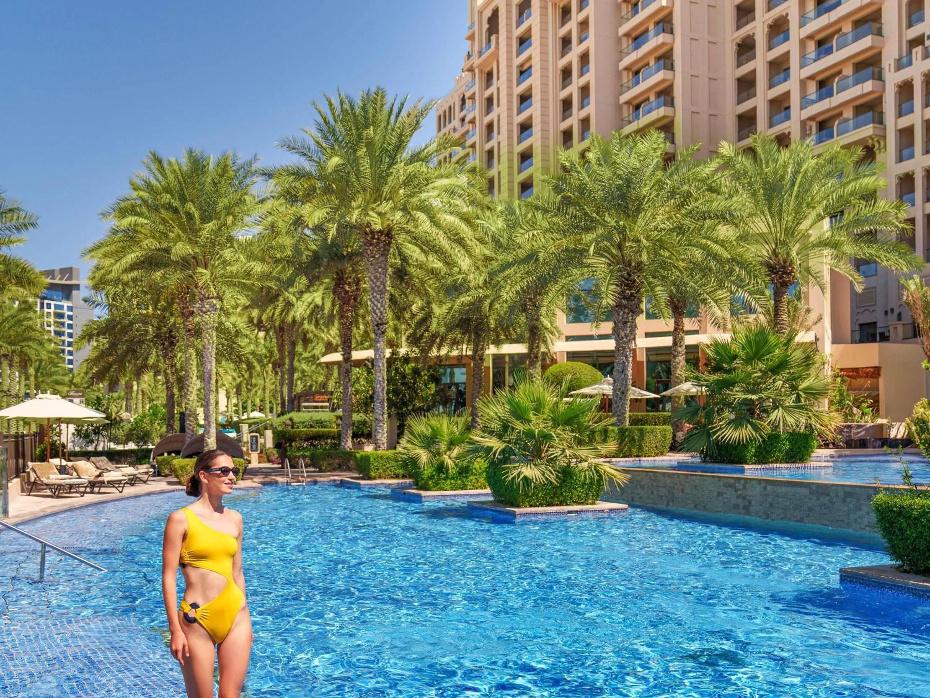 Pool view in Fairmont The Palm