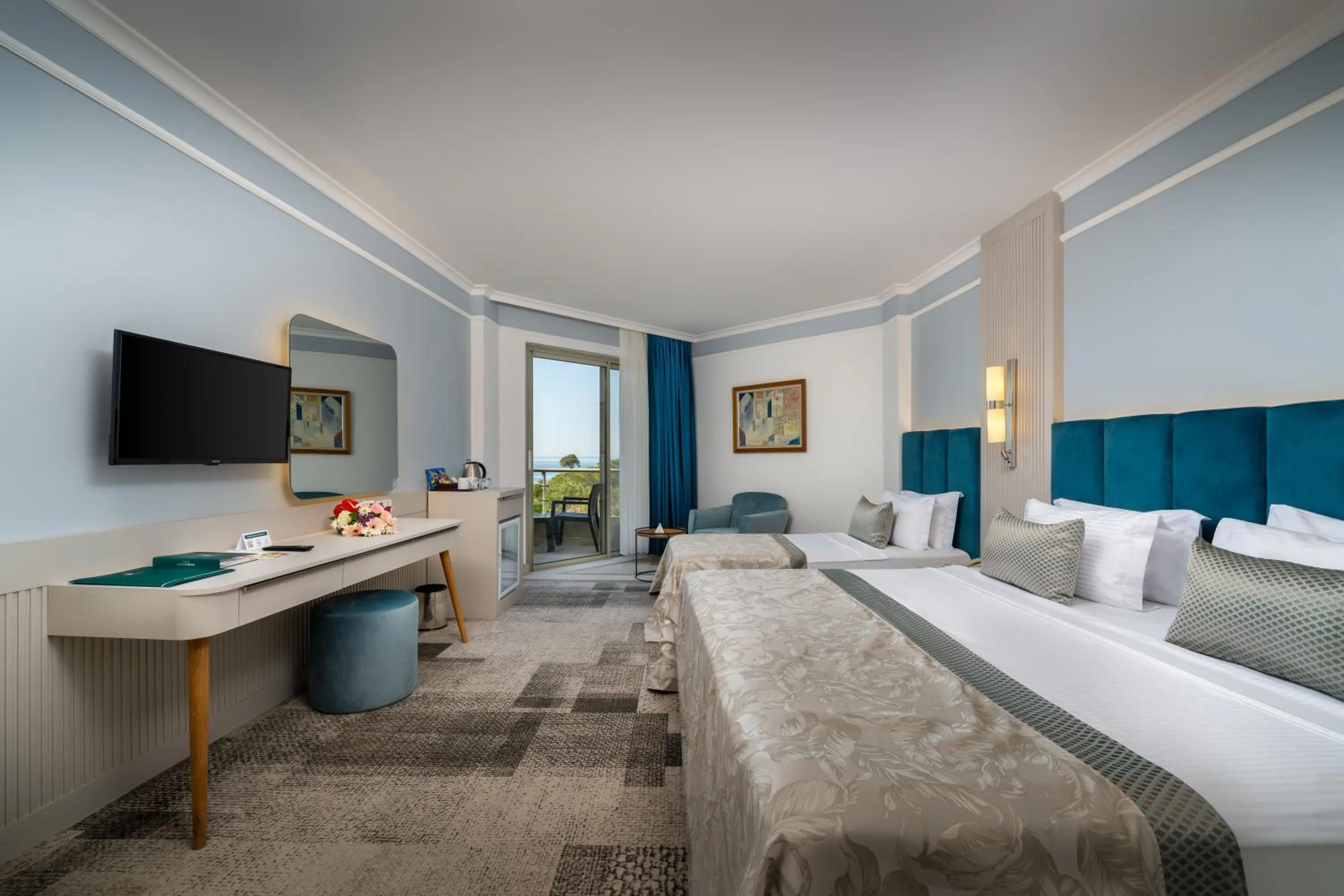 Photo of the whole room, Bed in Pine Beach Belek