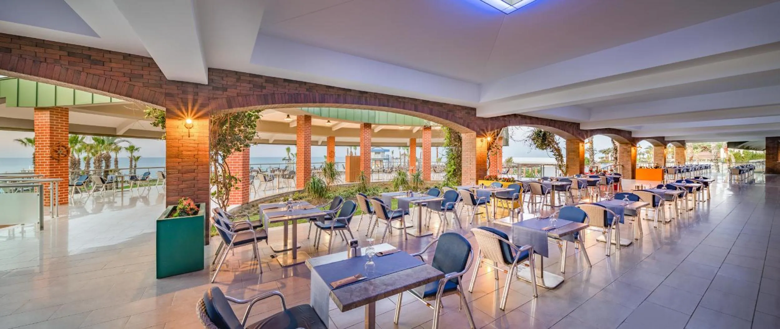 Restaurant/places to eat in Pine Beach Belek