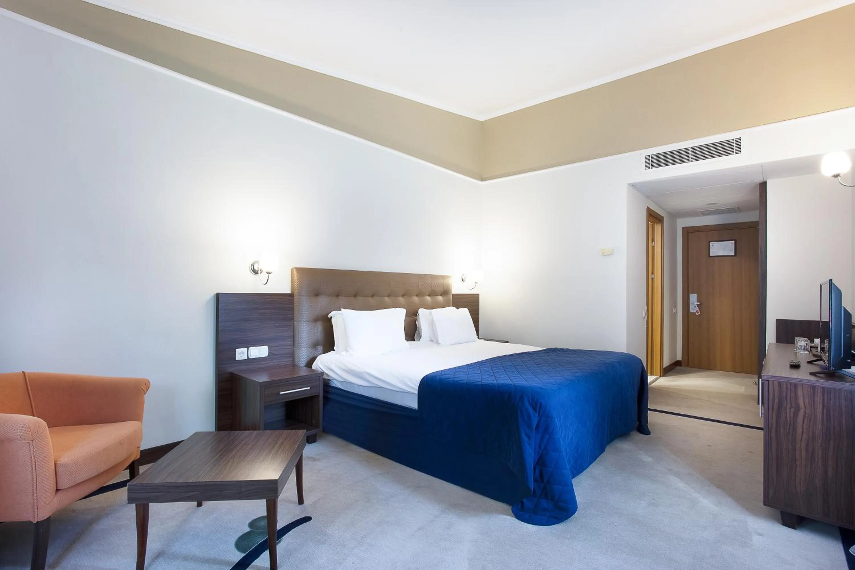 Photo of the whole room, Bed in Pine Beach Belek