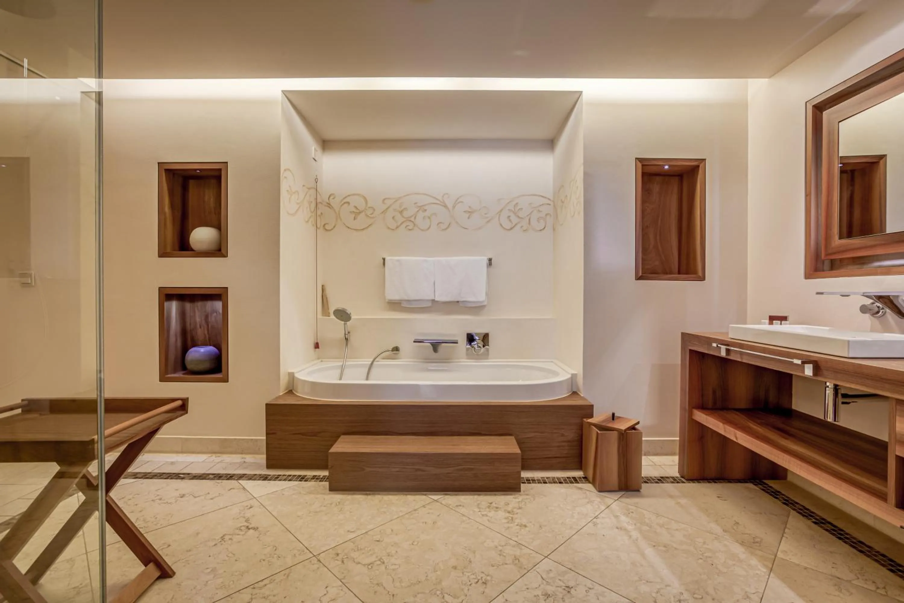 Bathroom in Wald & Schlosshotel Friedrichsruhe