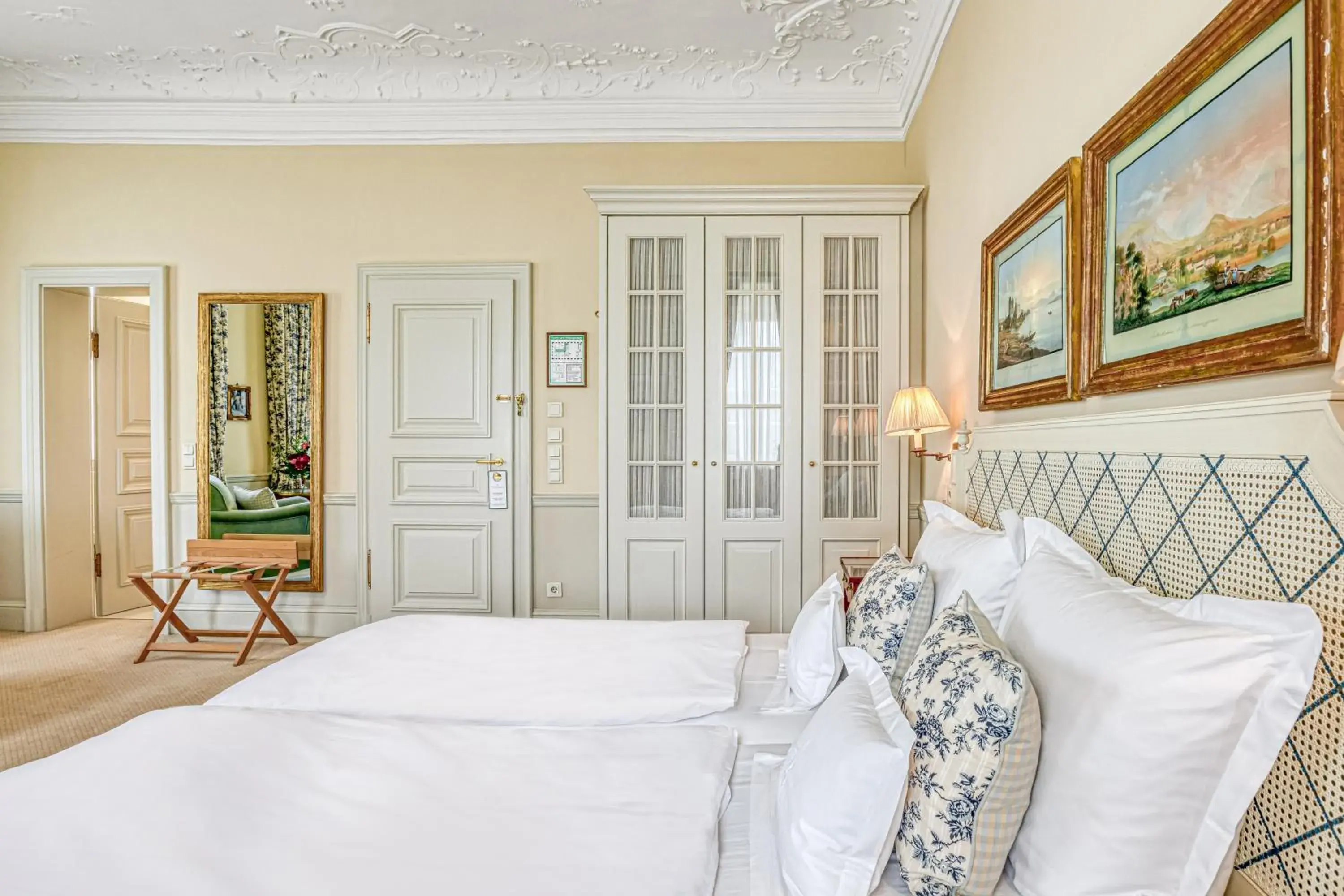 Deluxe Double Room Jagdschloss in Wald & Schlosshotel Friedrichsruhe Deluxe Double Room Jagdschloss in Wald & Schlosshotel Friedrichsruhe