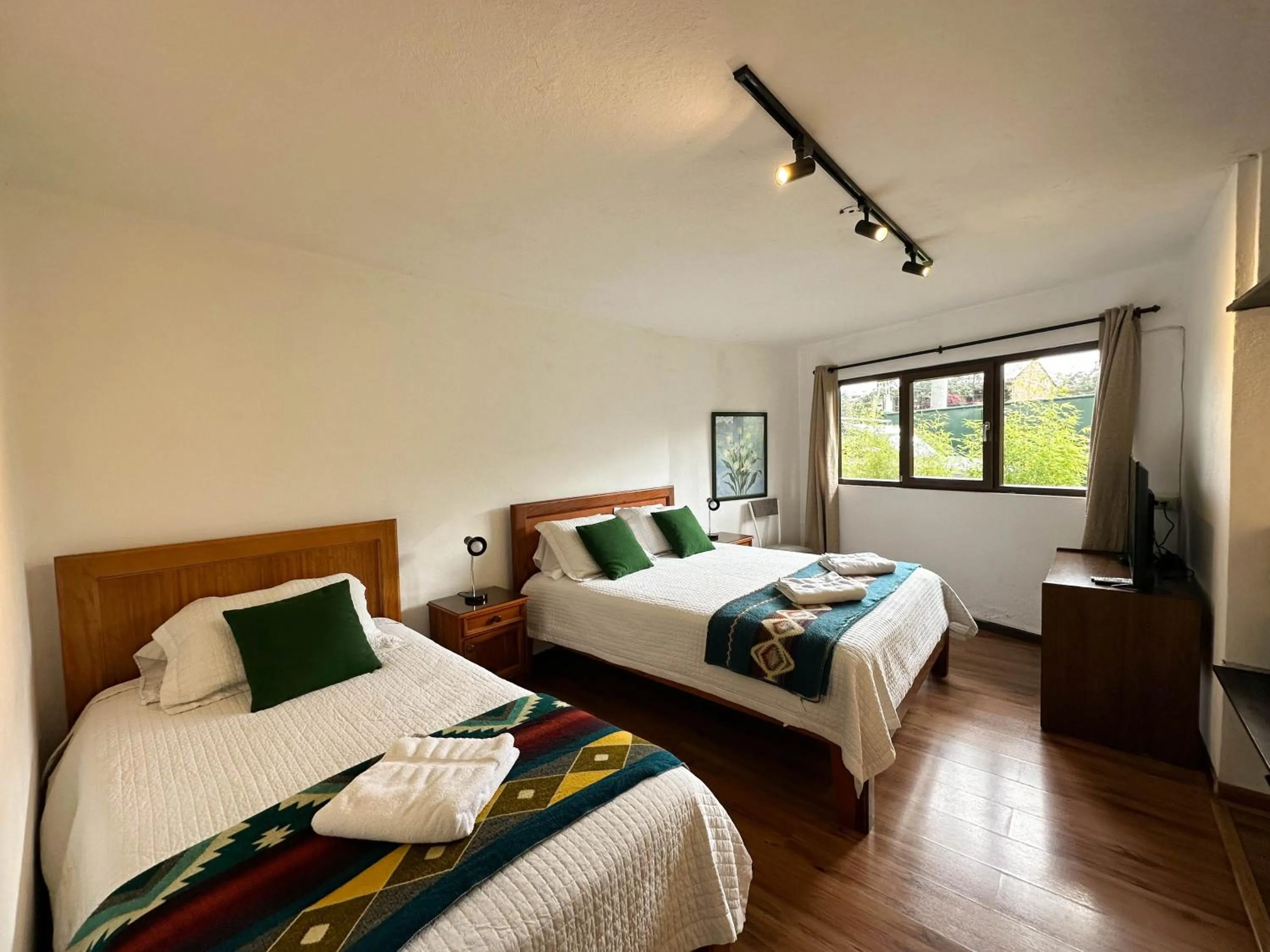 Bedroom, Bed in Apartamentos Otorongo Cuenca Ecuador