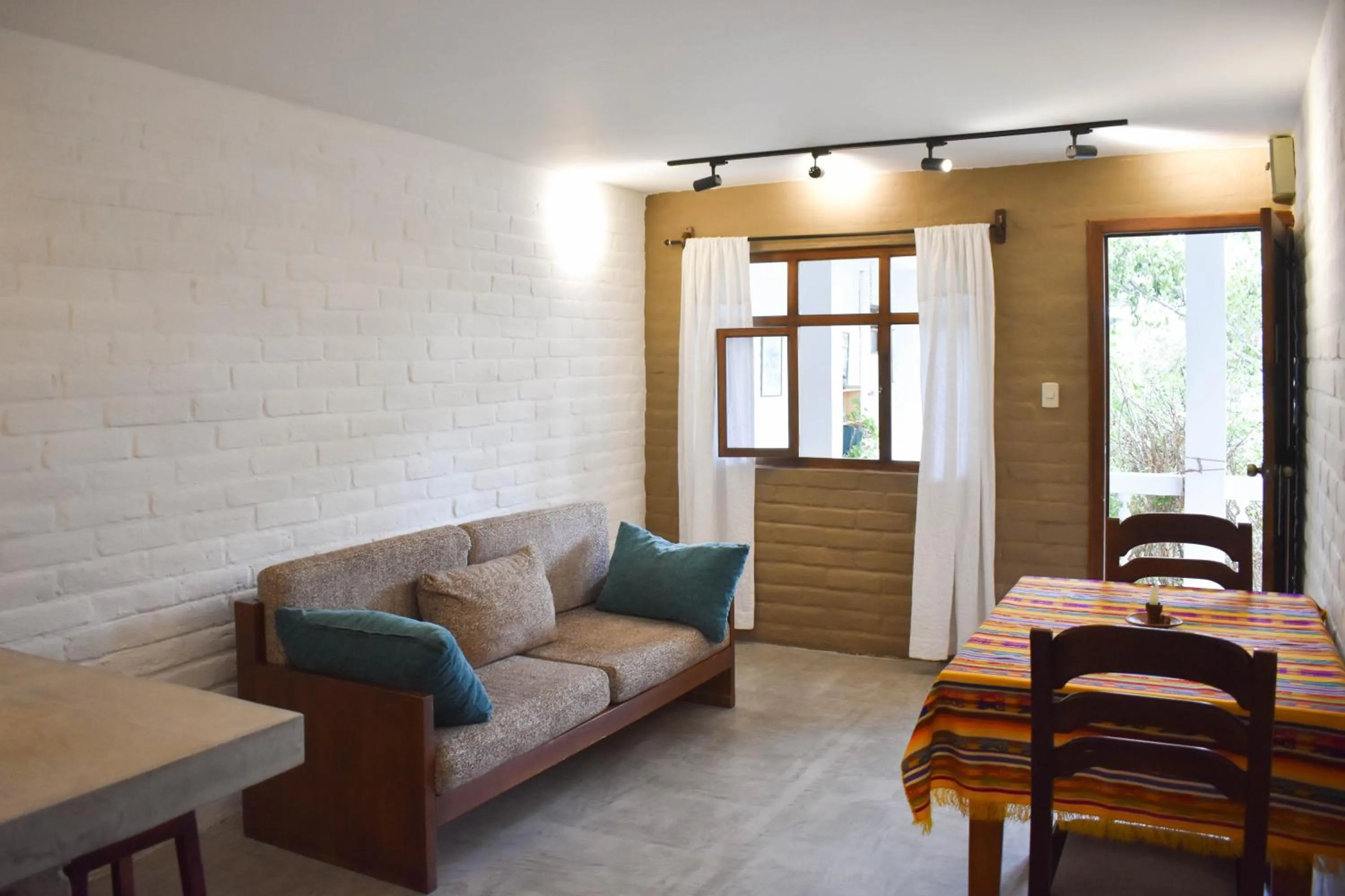 Living room in Apartamentos Otorongo Cuenca Ecuador