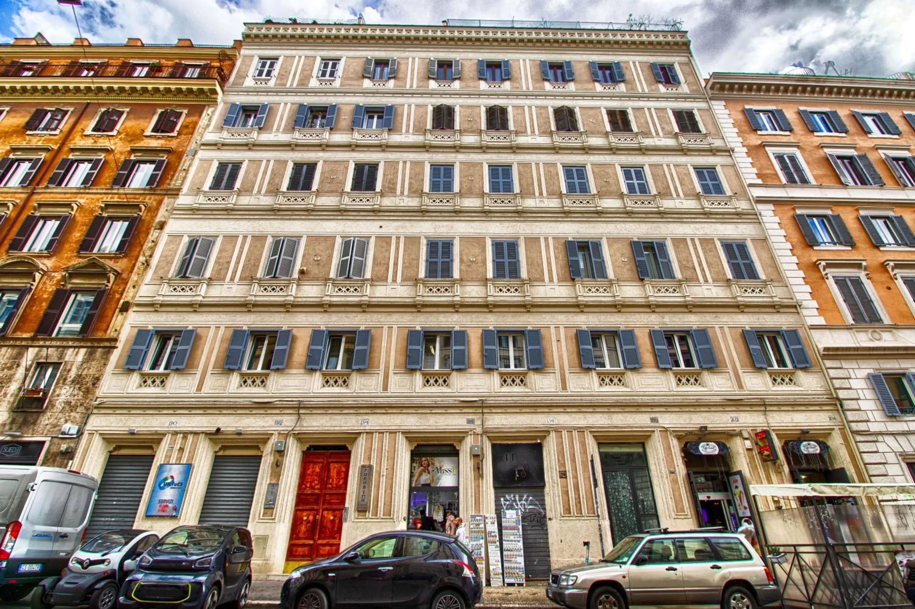 Property building in Relais Forus Inn