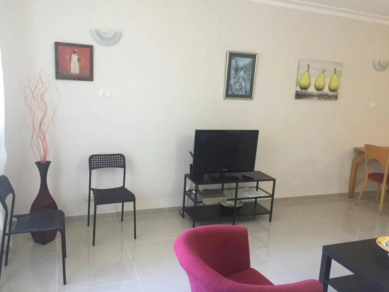 TV and multimedia in Apartments on the Beach