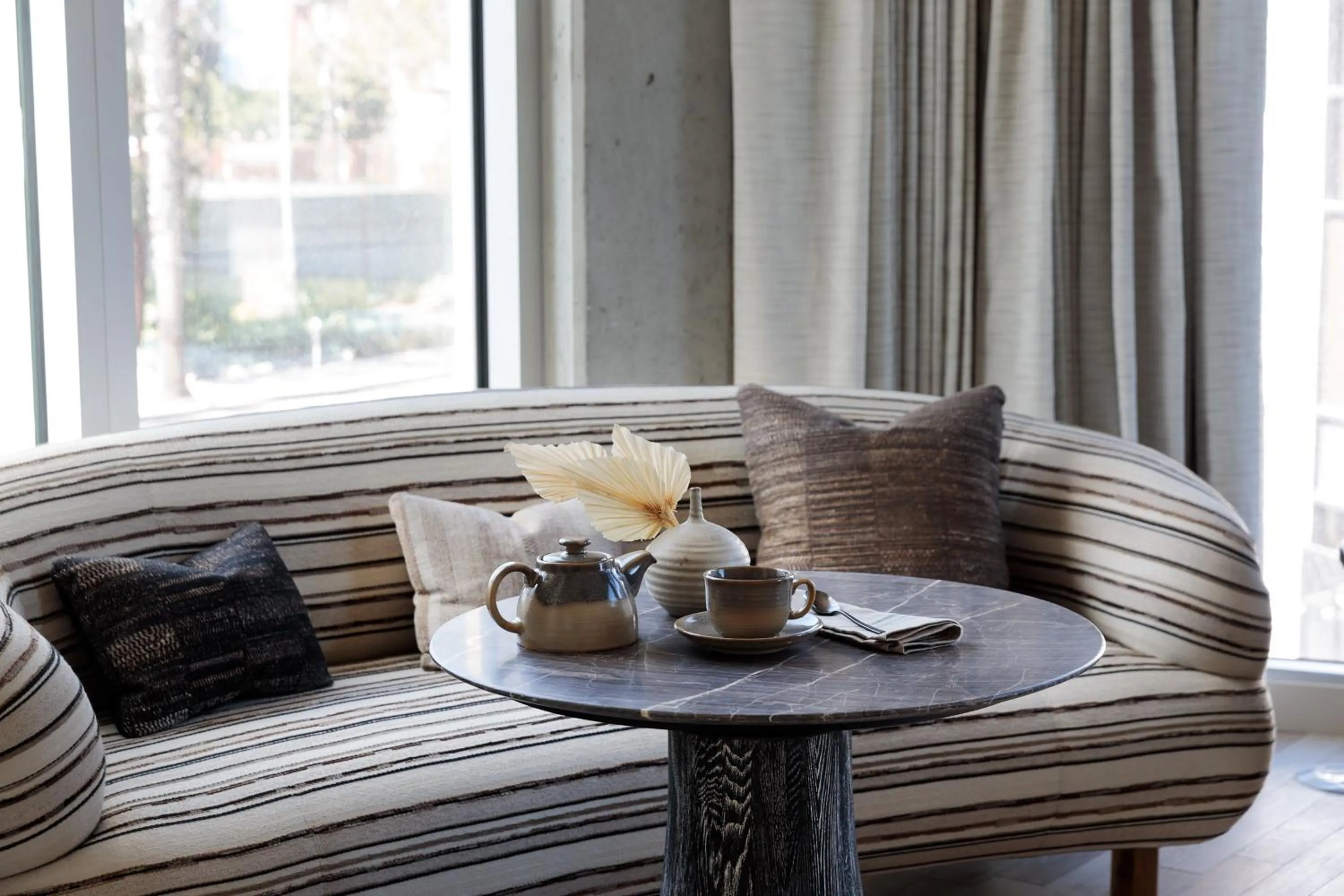 Photo of the whole room in Santa Monica Proper Hotel, a Member of Design Hotels