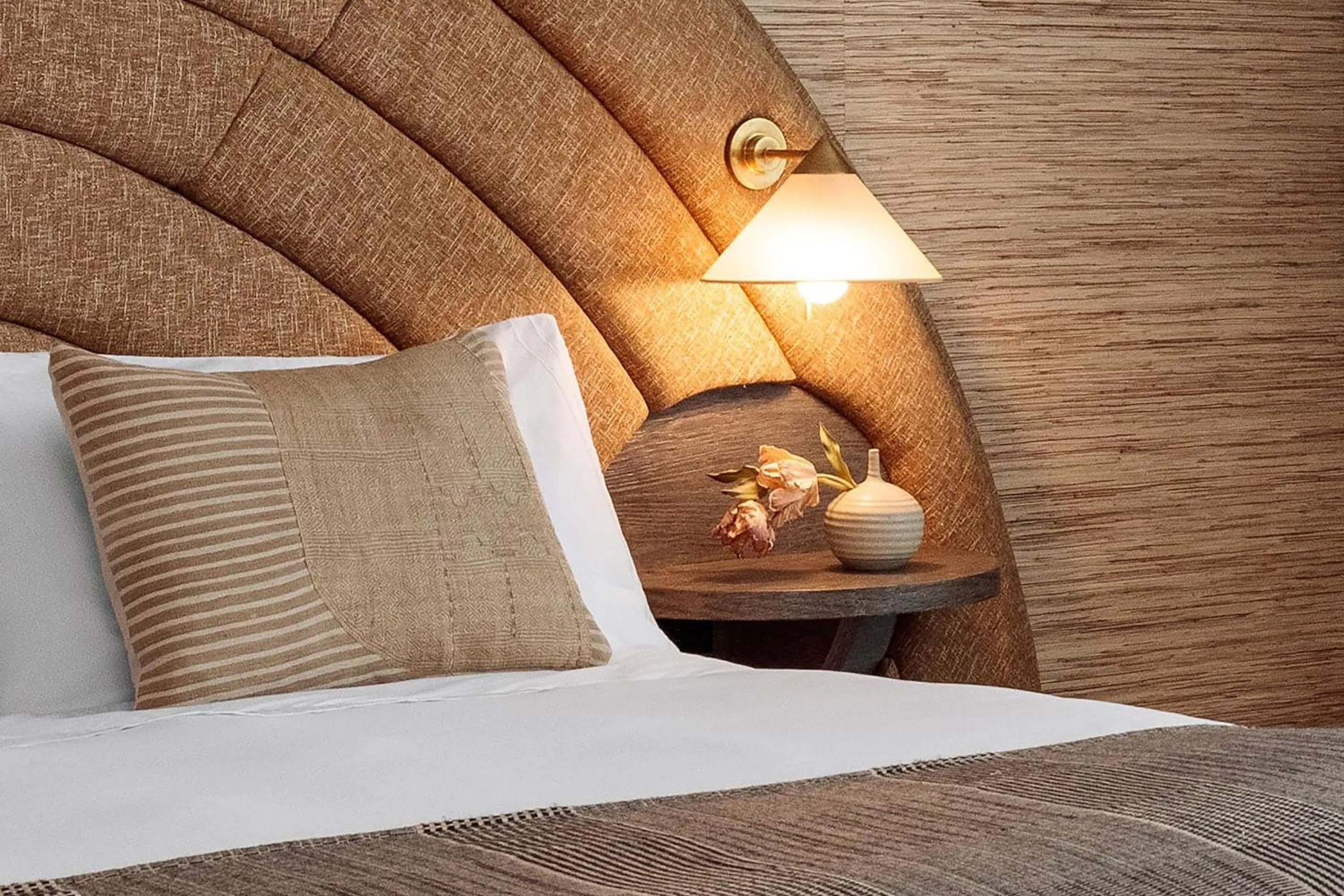 Photo of the whole room, Bed in Santa Monica Proper Hotel, a Member of Design Hotels