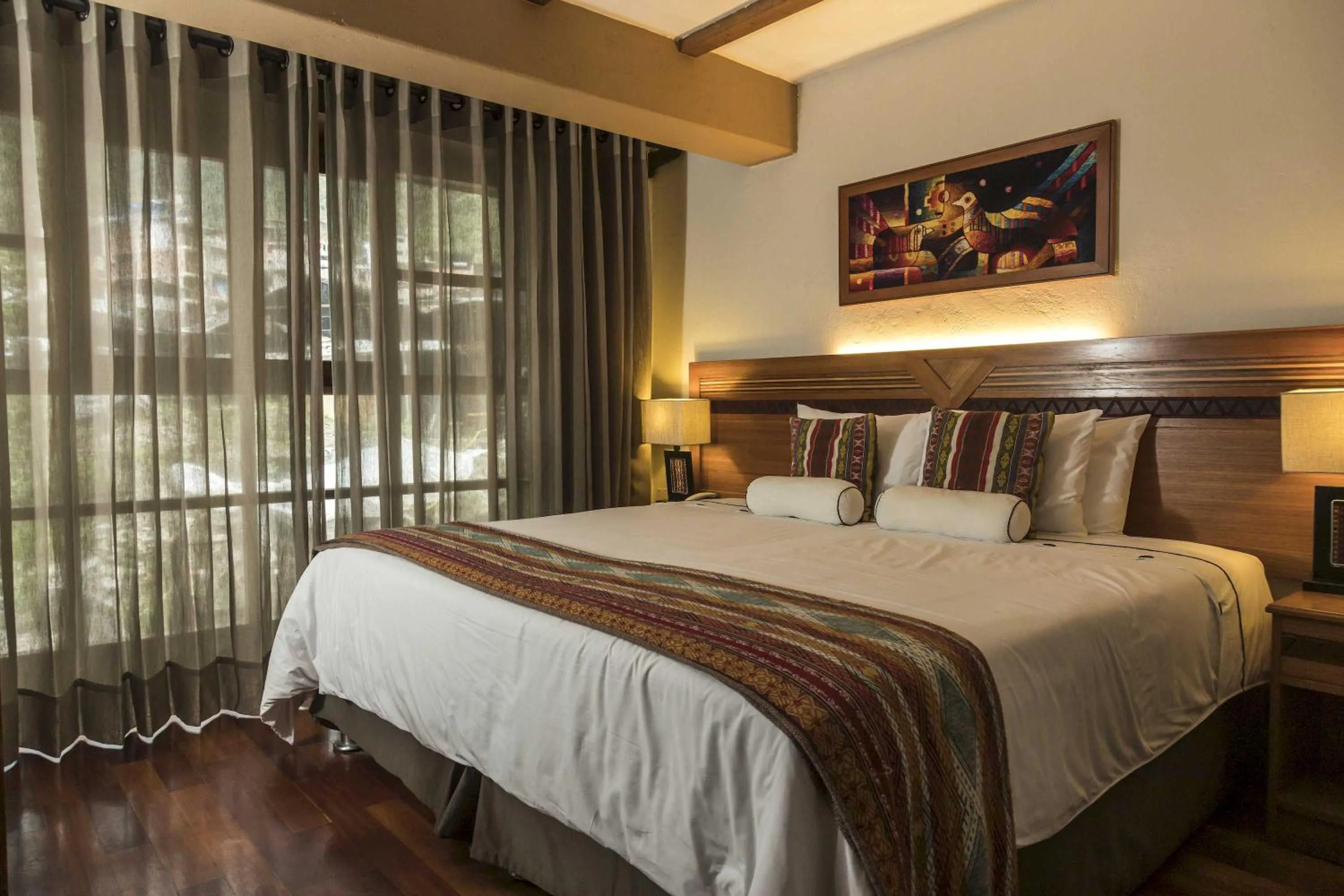 Mountain view, Bed in Casa del Sol Machupicchu