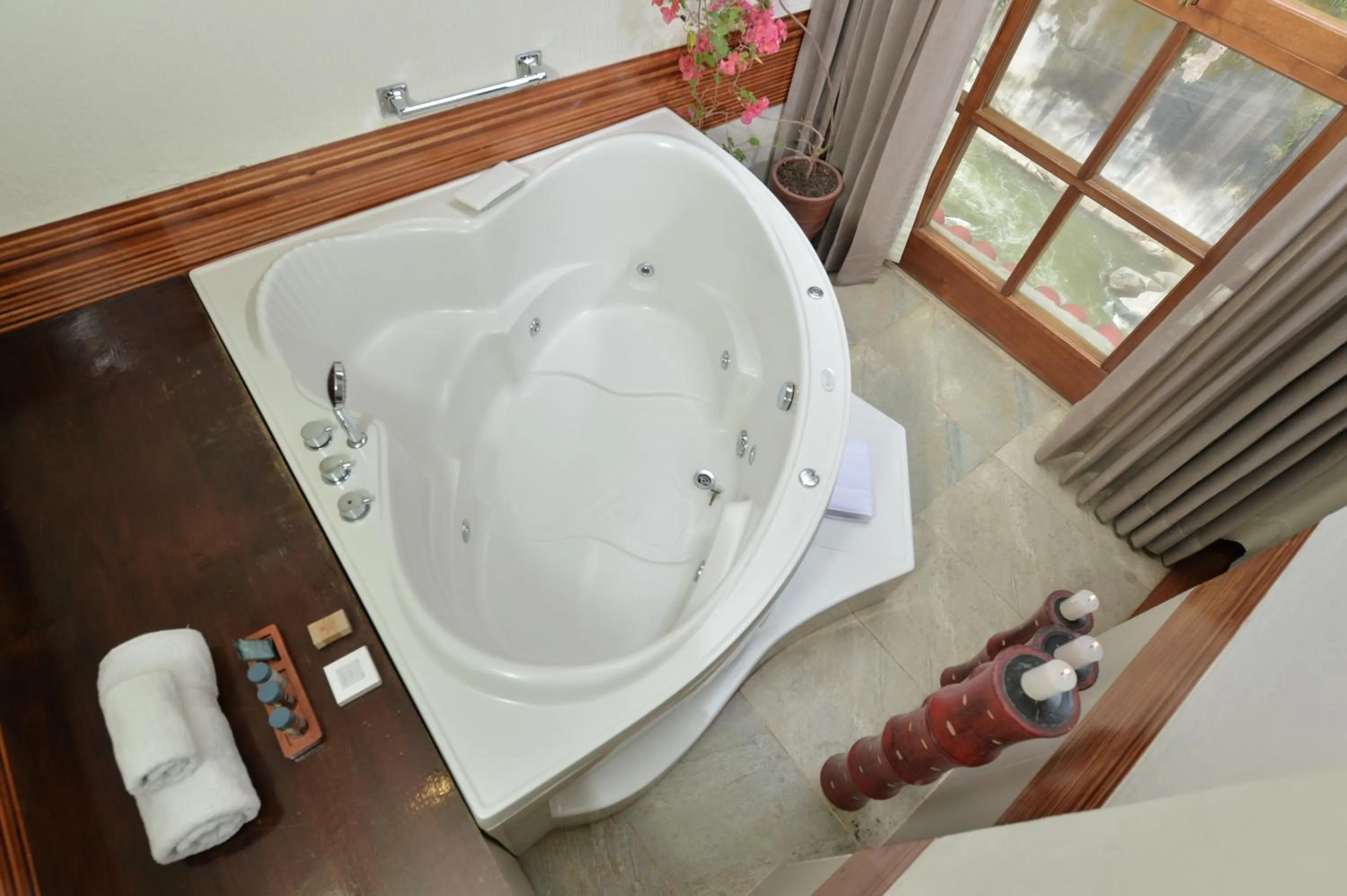 Hot Tub in Casa del Sol Machupicchu