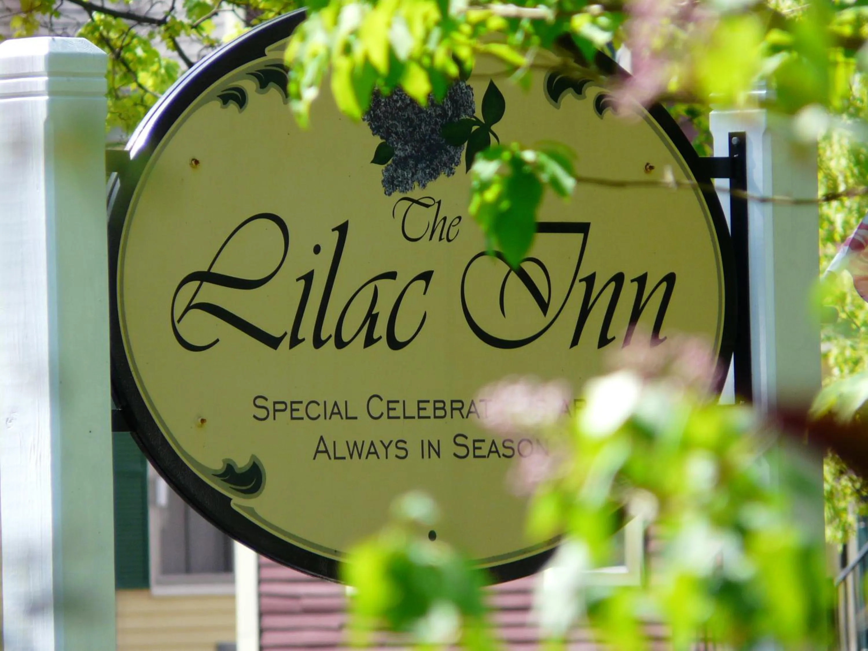 Property logo or sign in Lilac Inn