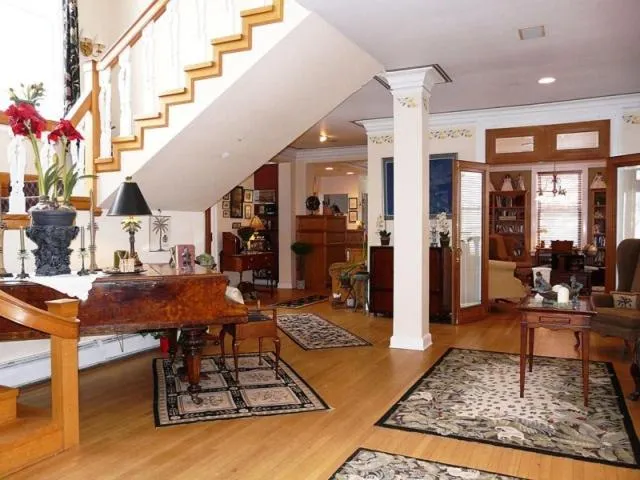 Lobby or reception in Lilac Inn