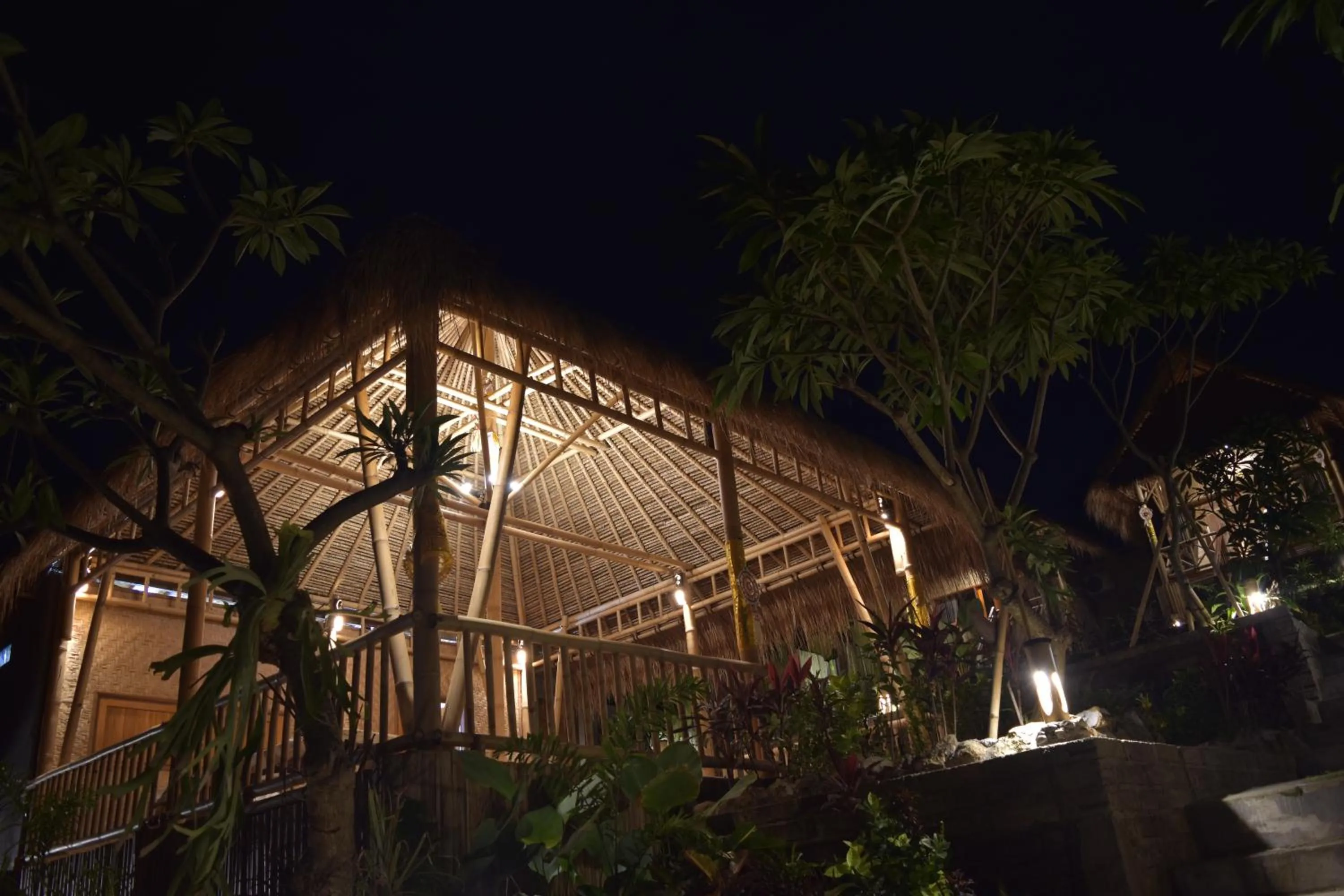 Restaurant/places to eat in Menjangan Hill