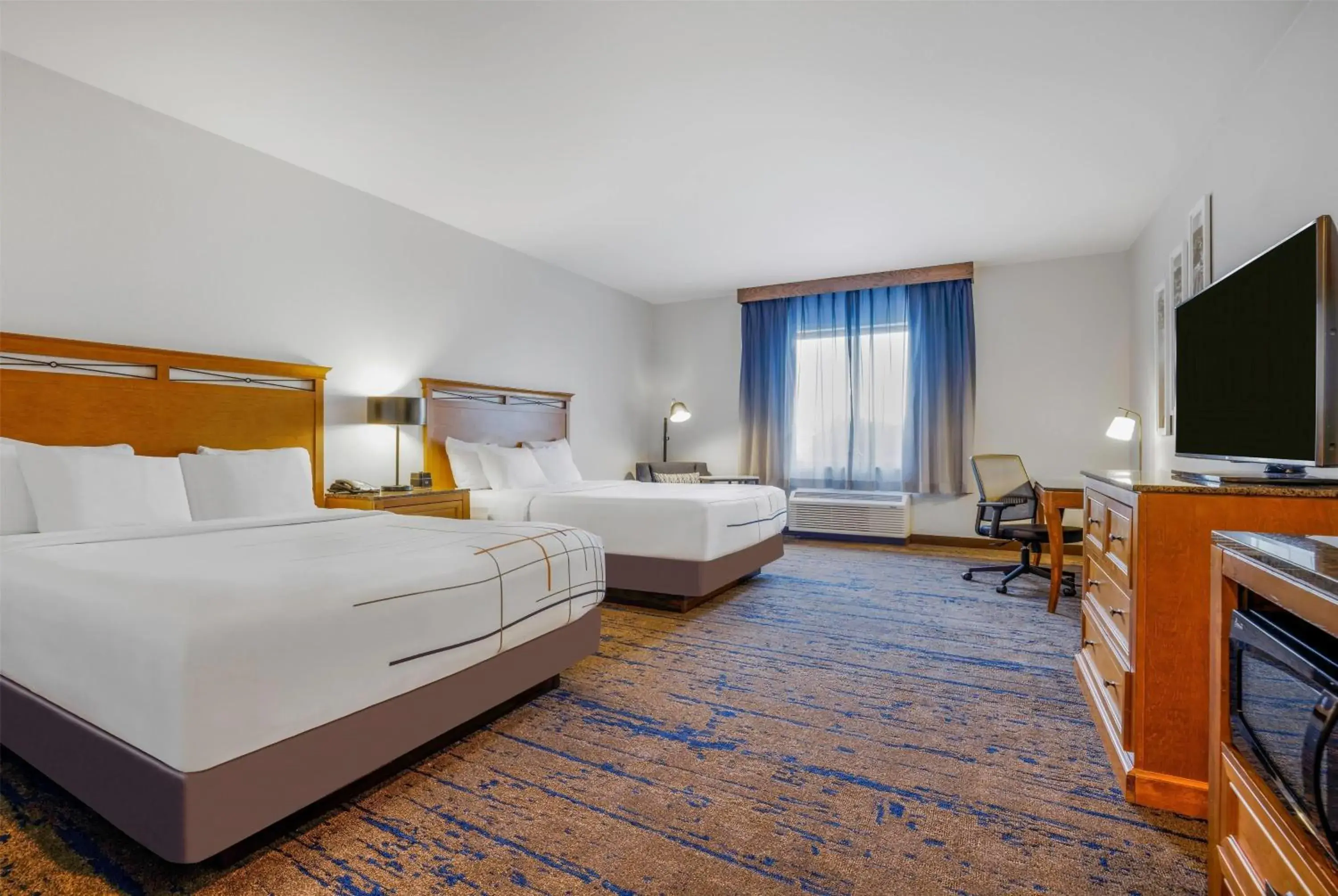 Queen Room with Two Queen Beds - Disability Access in La Quinta by Wyndham Twin Falls Queen Room with Two Queen Beds - Disability Access in La Quinta by Wyndham Twin Falls