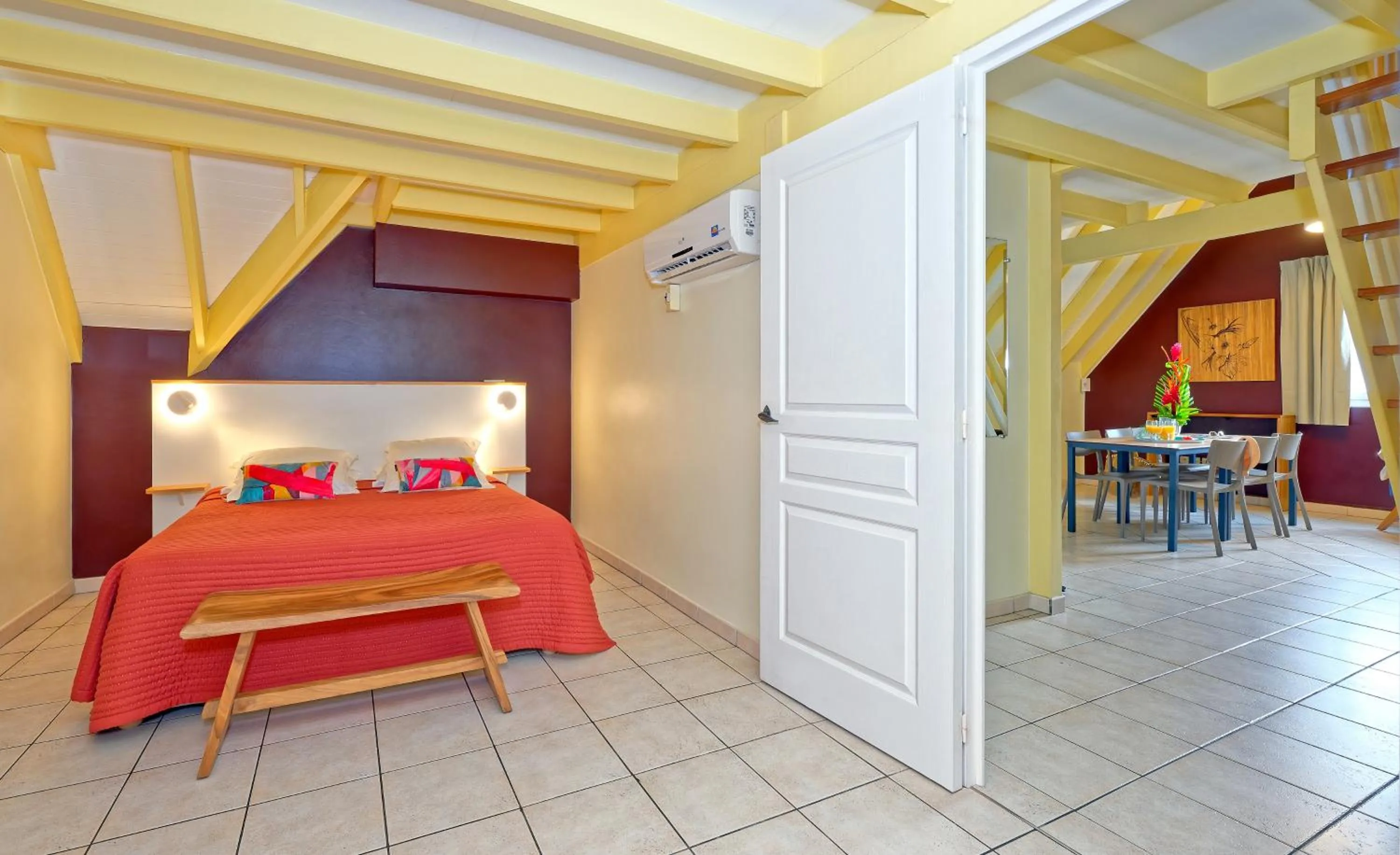 Bed in Village Creole