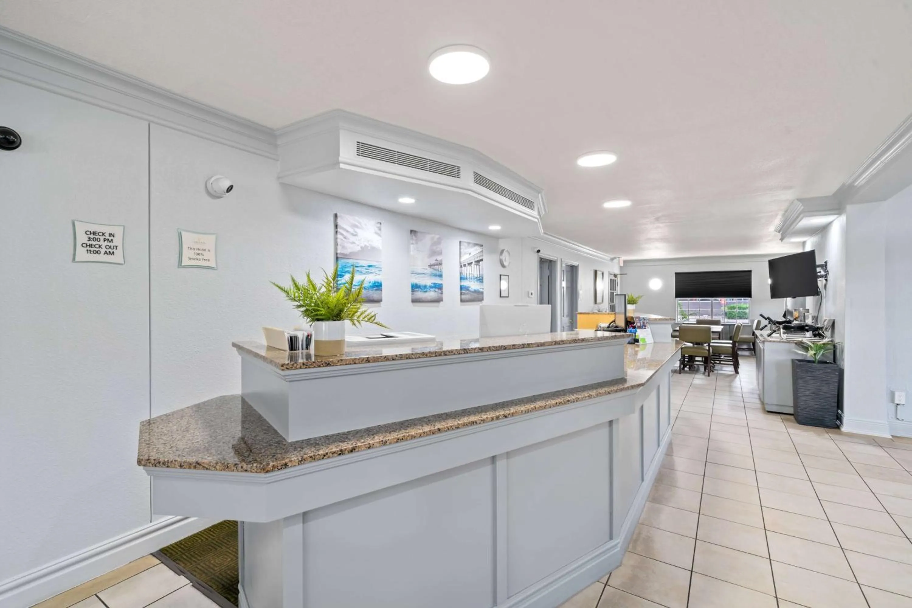 Lobby or reception in La Quinta Inn by Wyndham Corpus Christi North