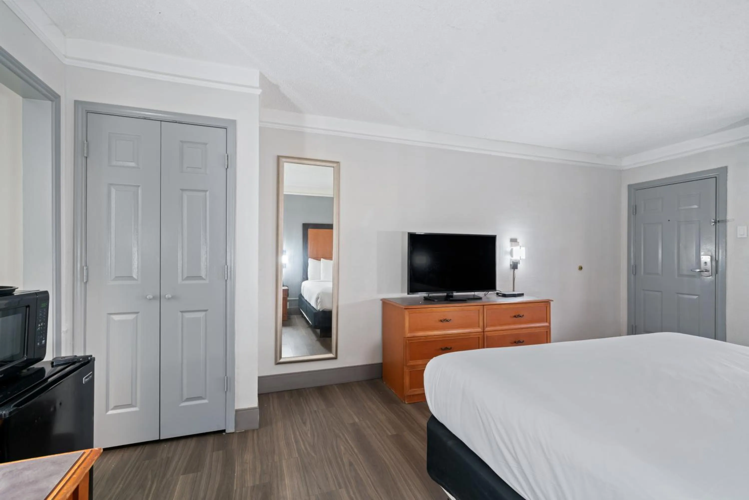 Bedroom in La Quinta Inn by Wyndham Corpus Christi North