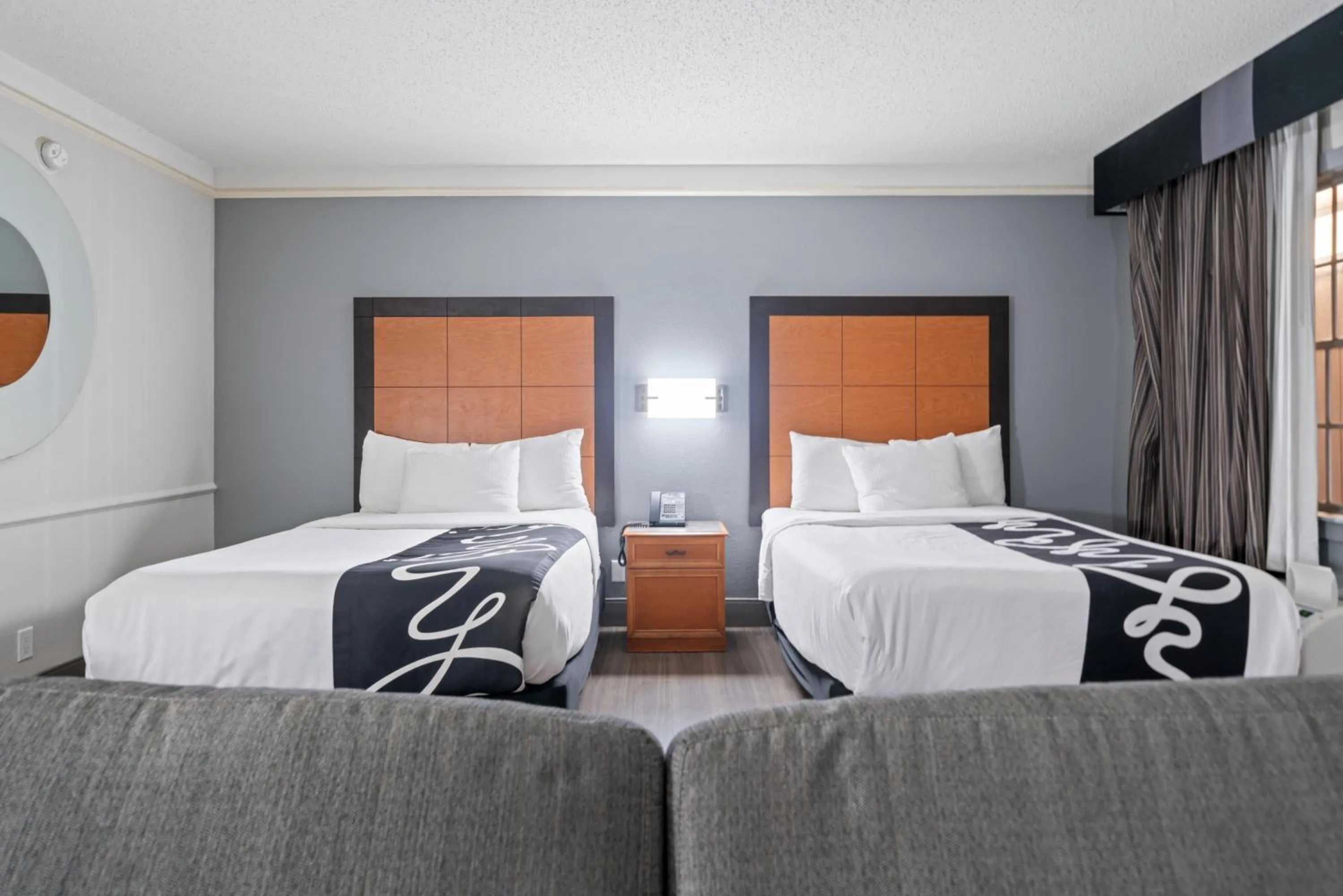 Bedroom in La Quinta Inn by Wyndham Corpus Christi North