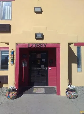 Super 8 by Wyndham Taos