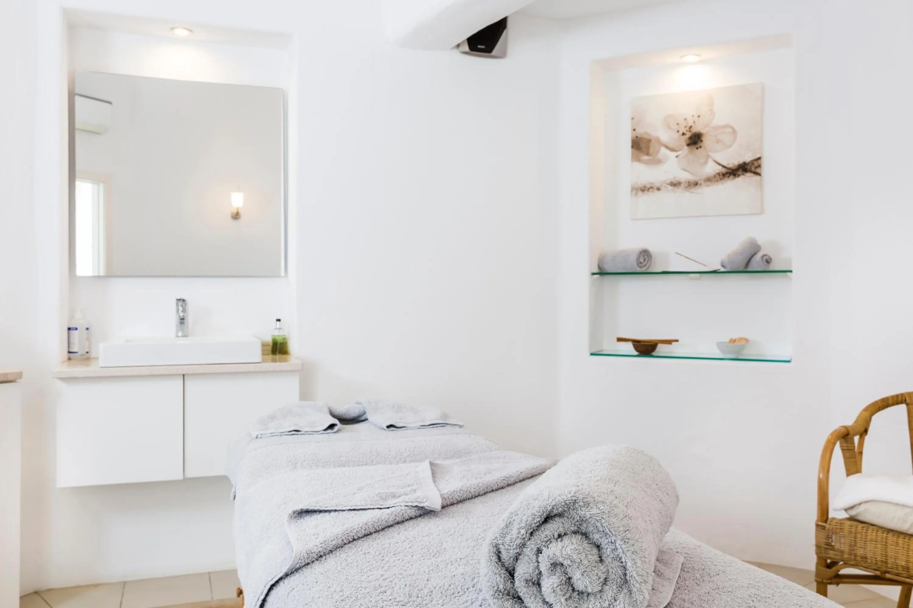 Massage in Encosta Do Lago Resort Club