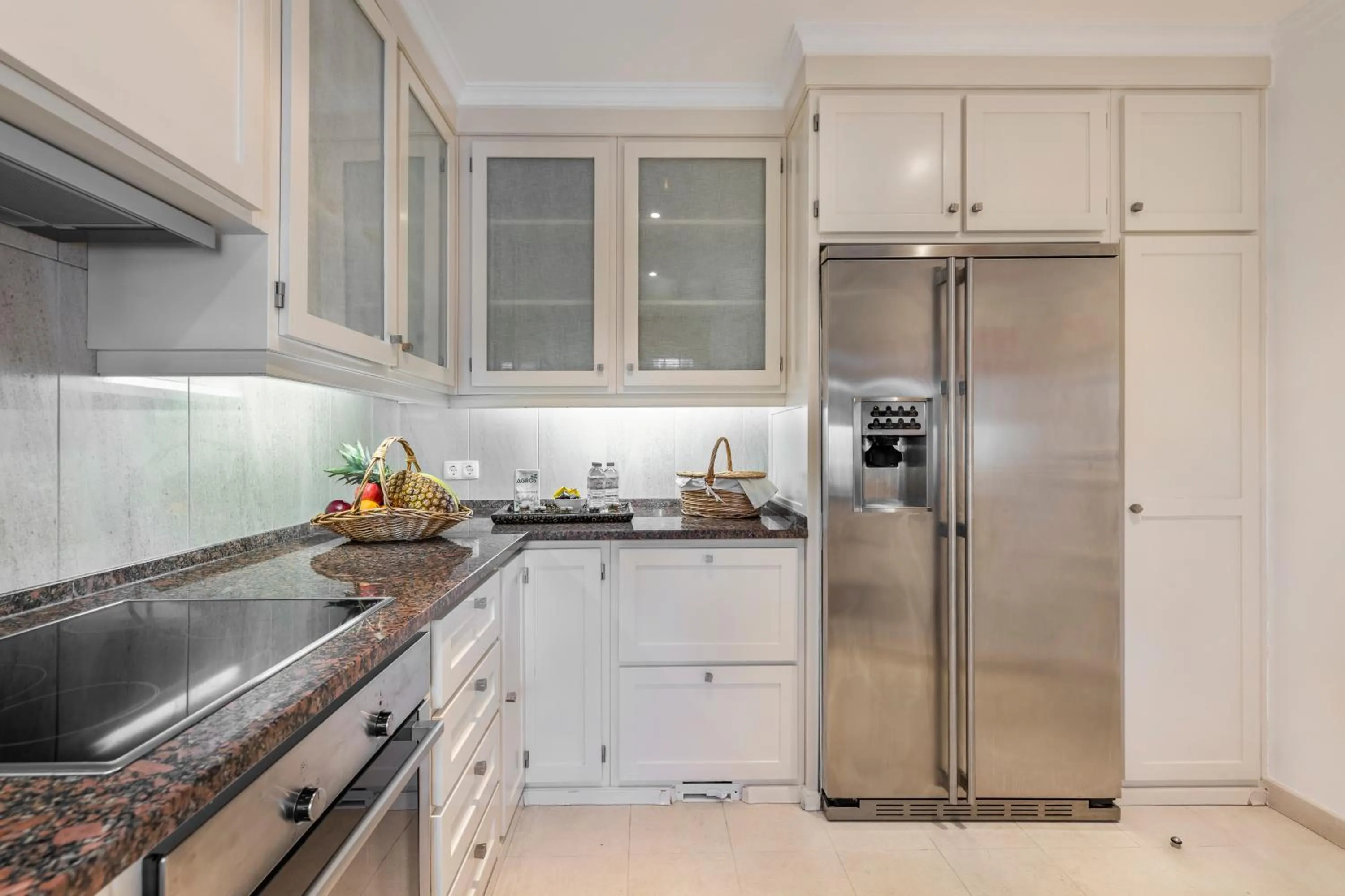 Kitchen or kitchenette in Encosta Do Lago Resort Club