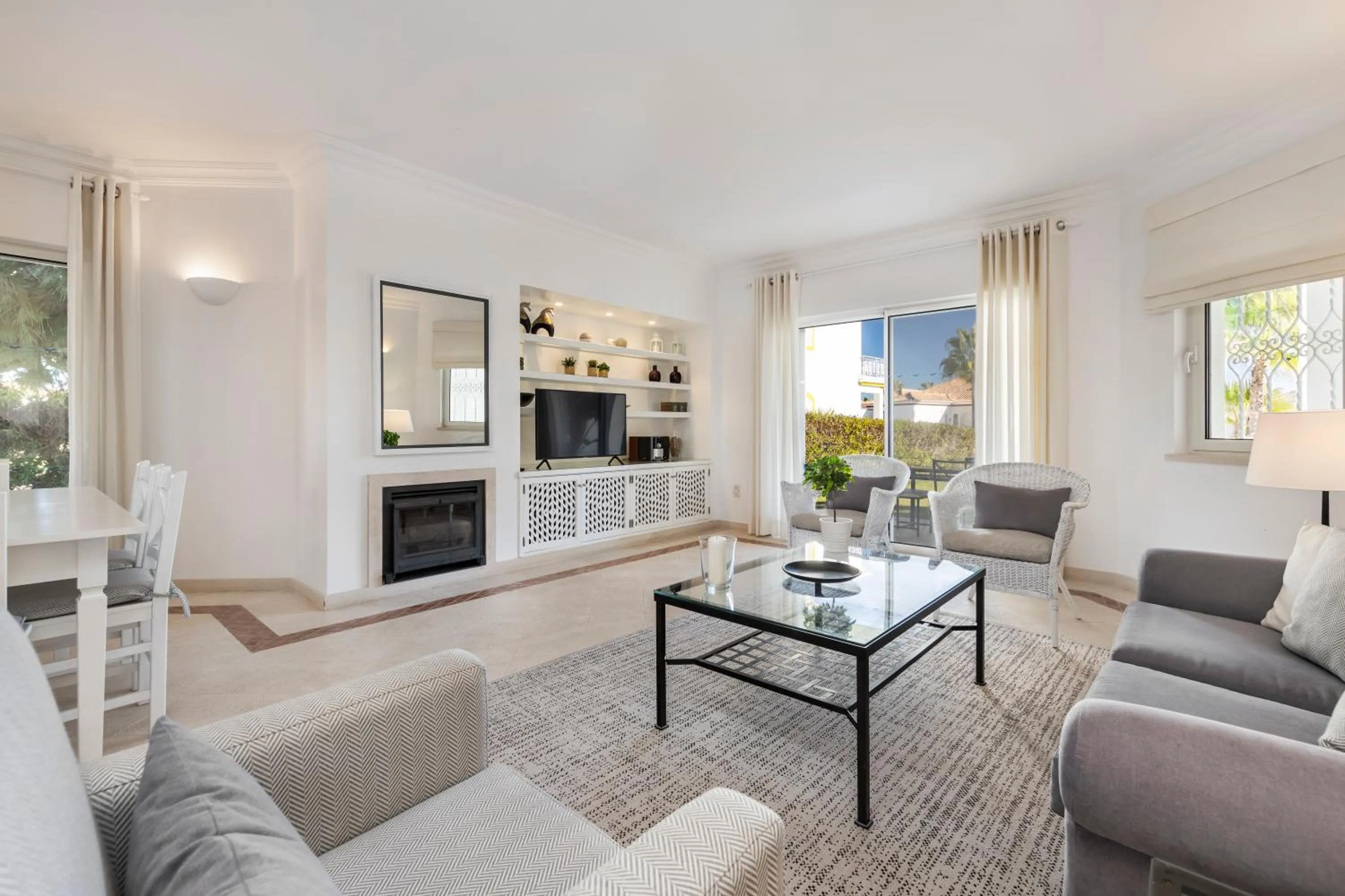 Living room in Encosta Do Lago Resort Club