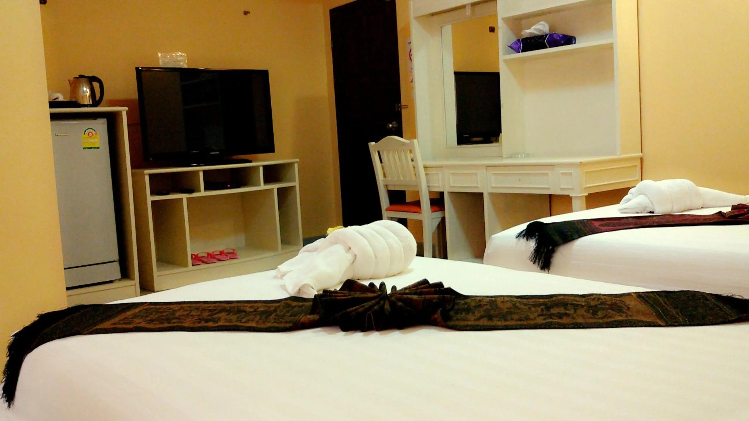 Bedroom in Ploy Puu Residence