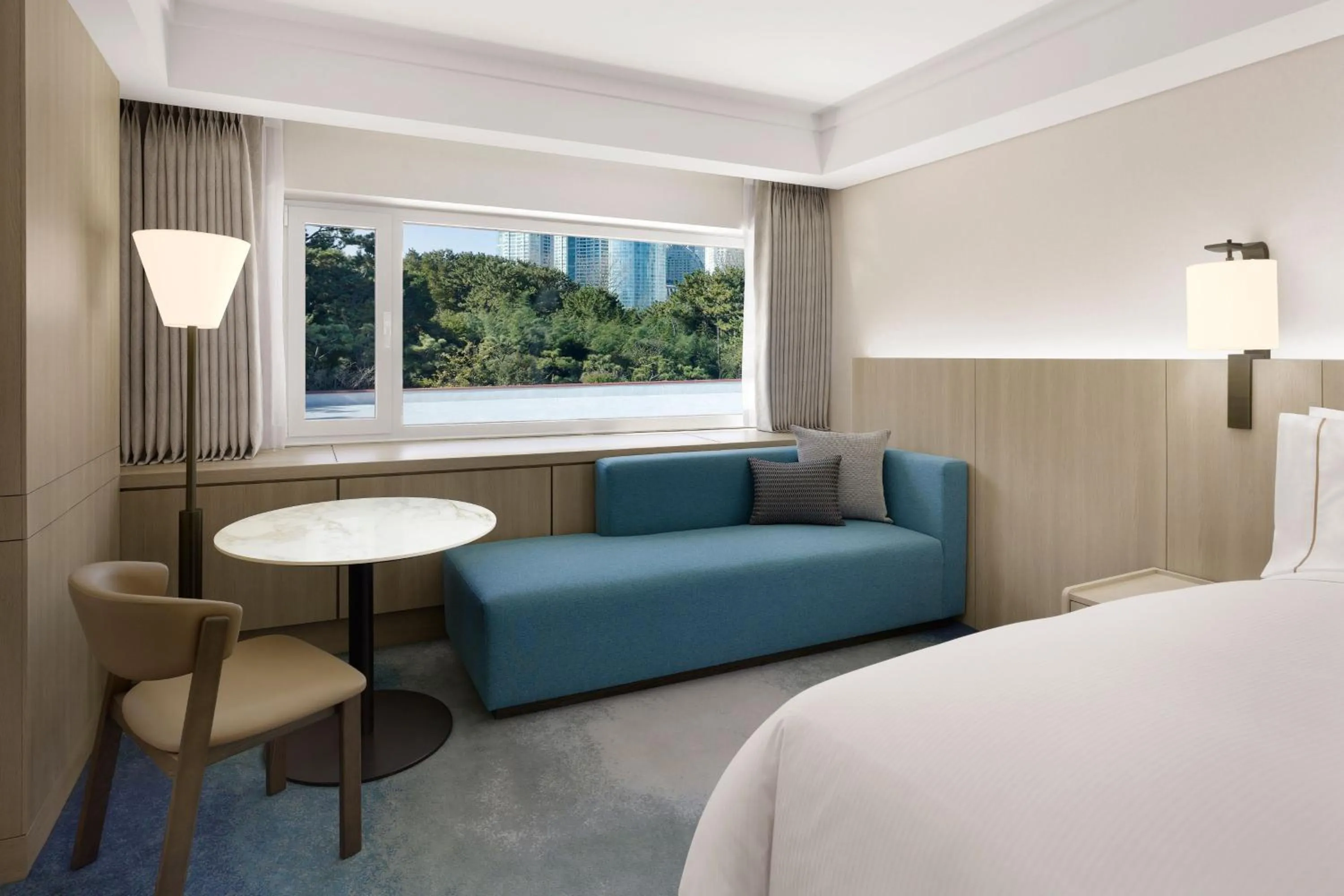 Photo of the whole room, Bed in The Westin Josun Busan