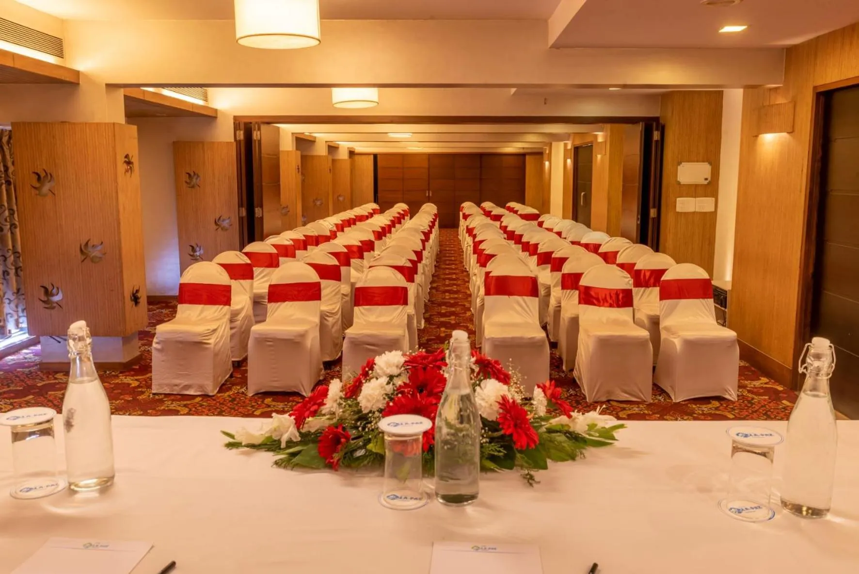 Banquet/Function facilities in La-Paz Gardens Beacon Hotel - Vasco da Gama Goa