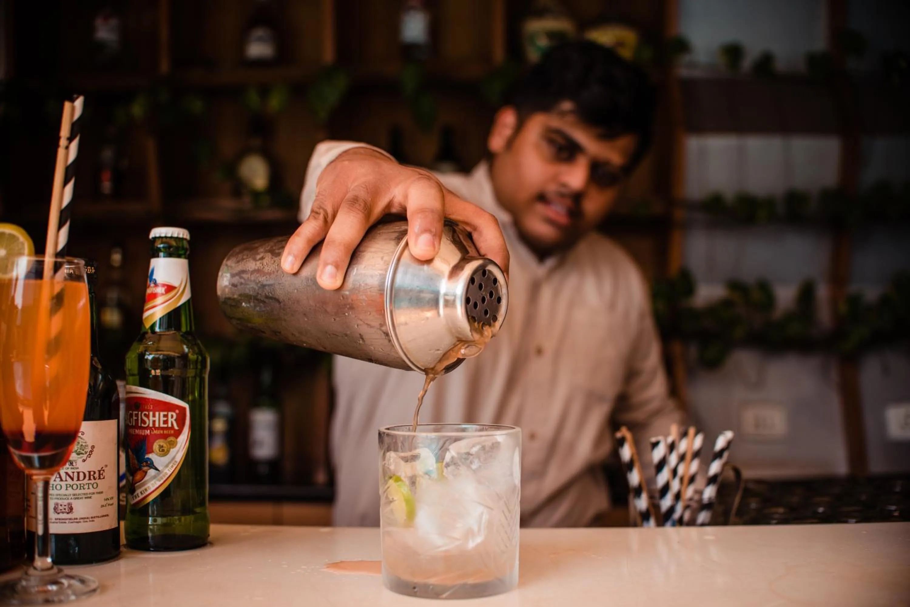 Food and drinks in La-Paz Gardens Beacon Hotel - Vasco da Gama Goa