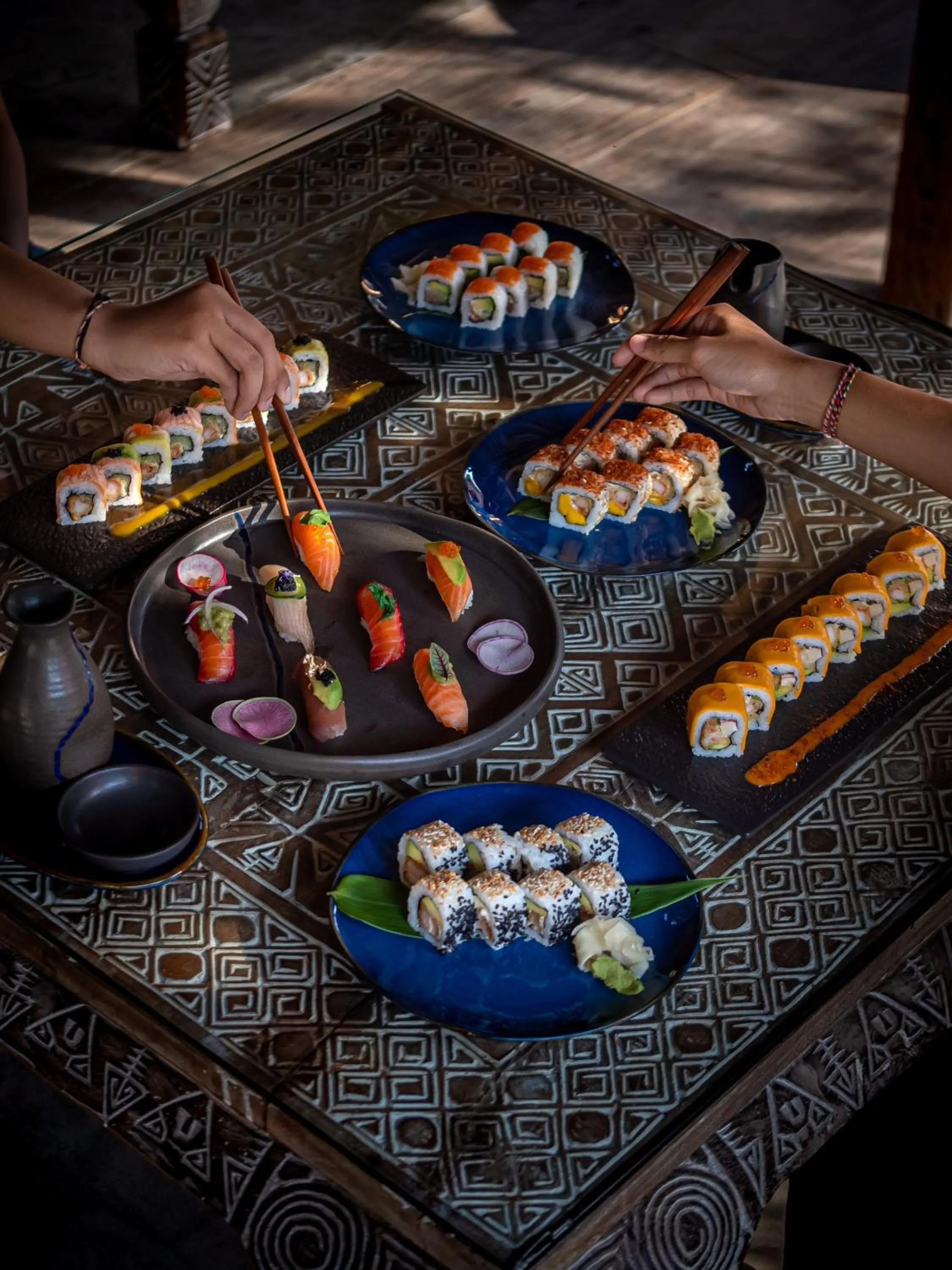 Restaurant/places to eat in Blue Karma Village