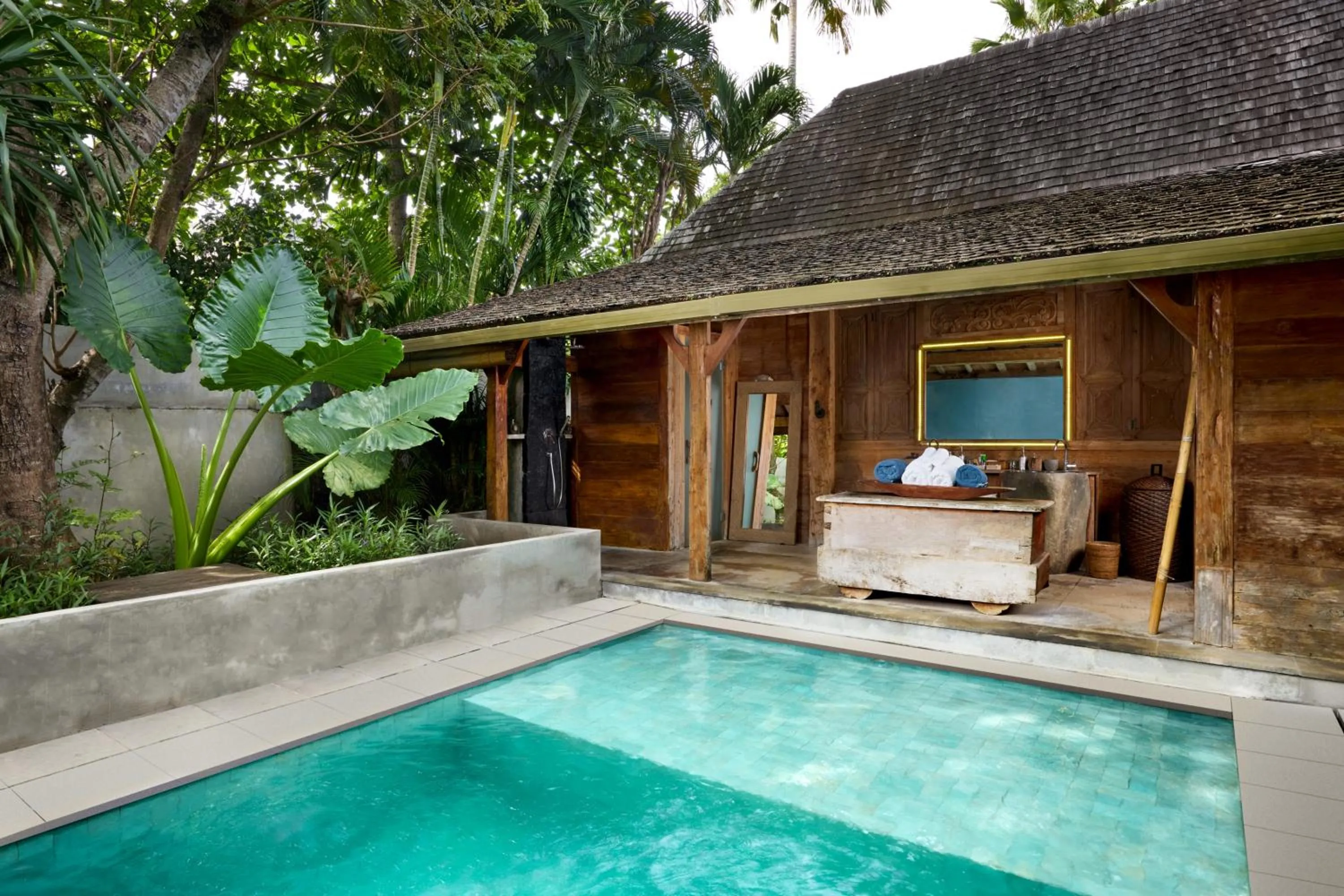 Swimming pool in Blue Karma Village