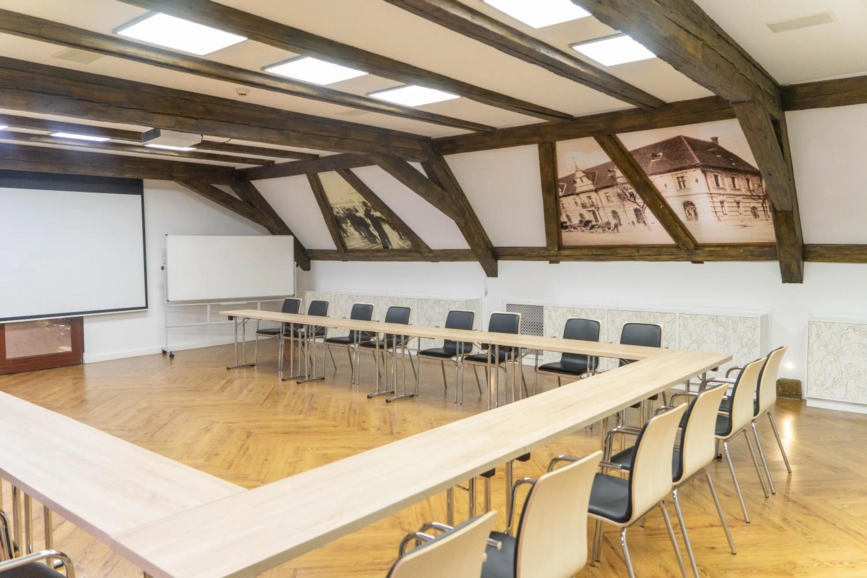 People in Hotel Kristály Imperial