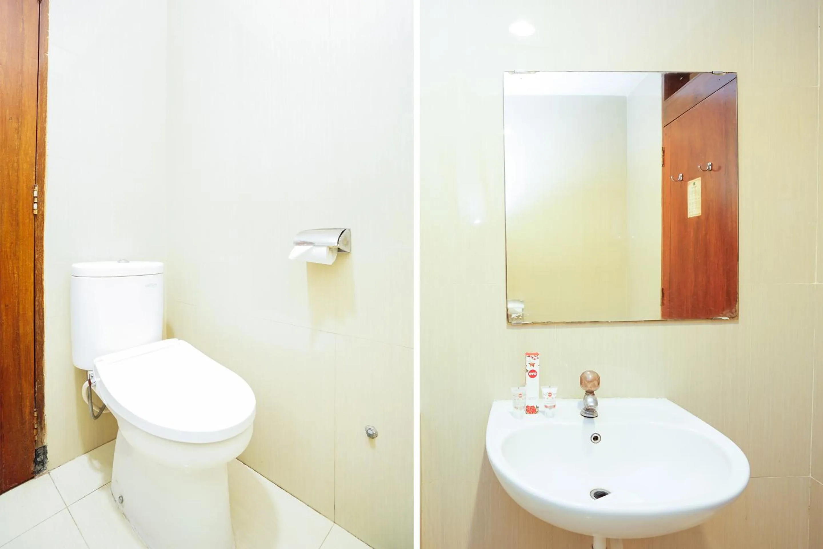 Bathroom in New Grand Park Hotel