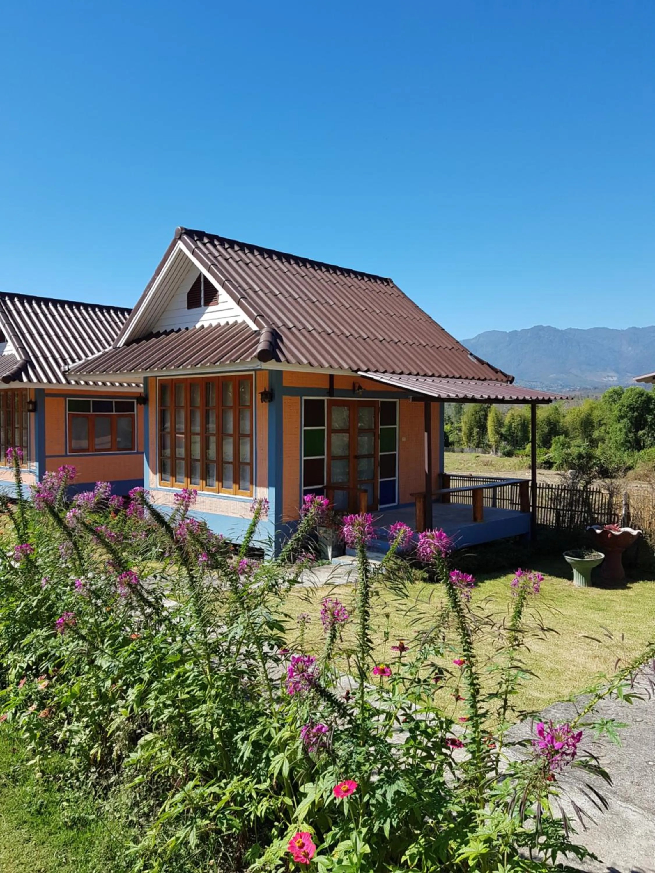 Property building in Odour Pai