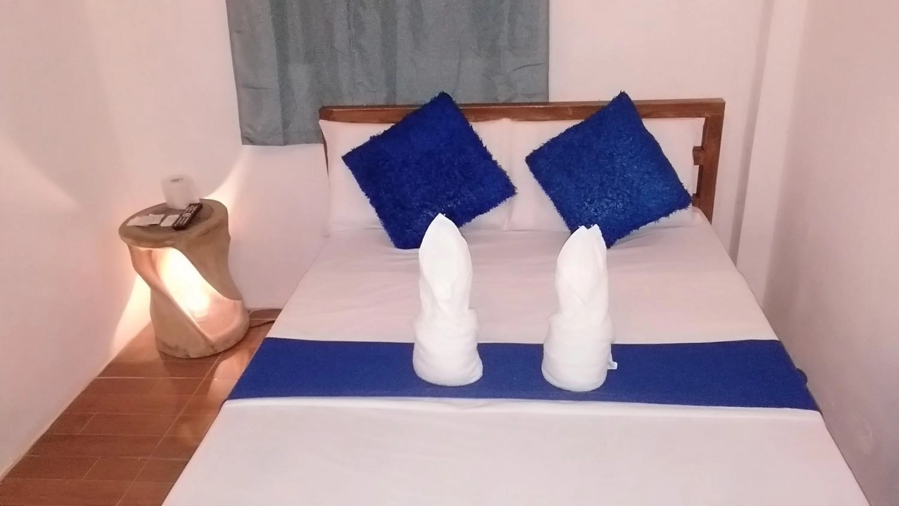 Bed in Casa Montemar Heights