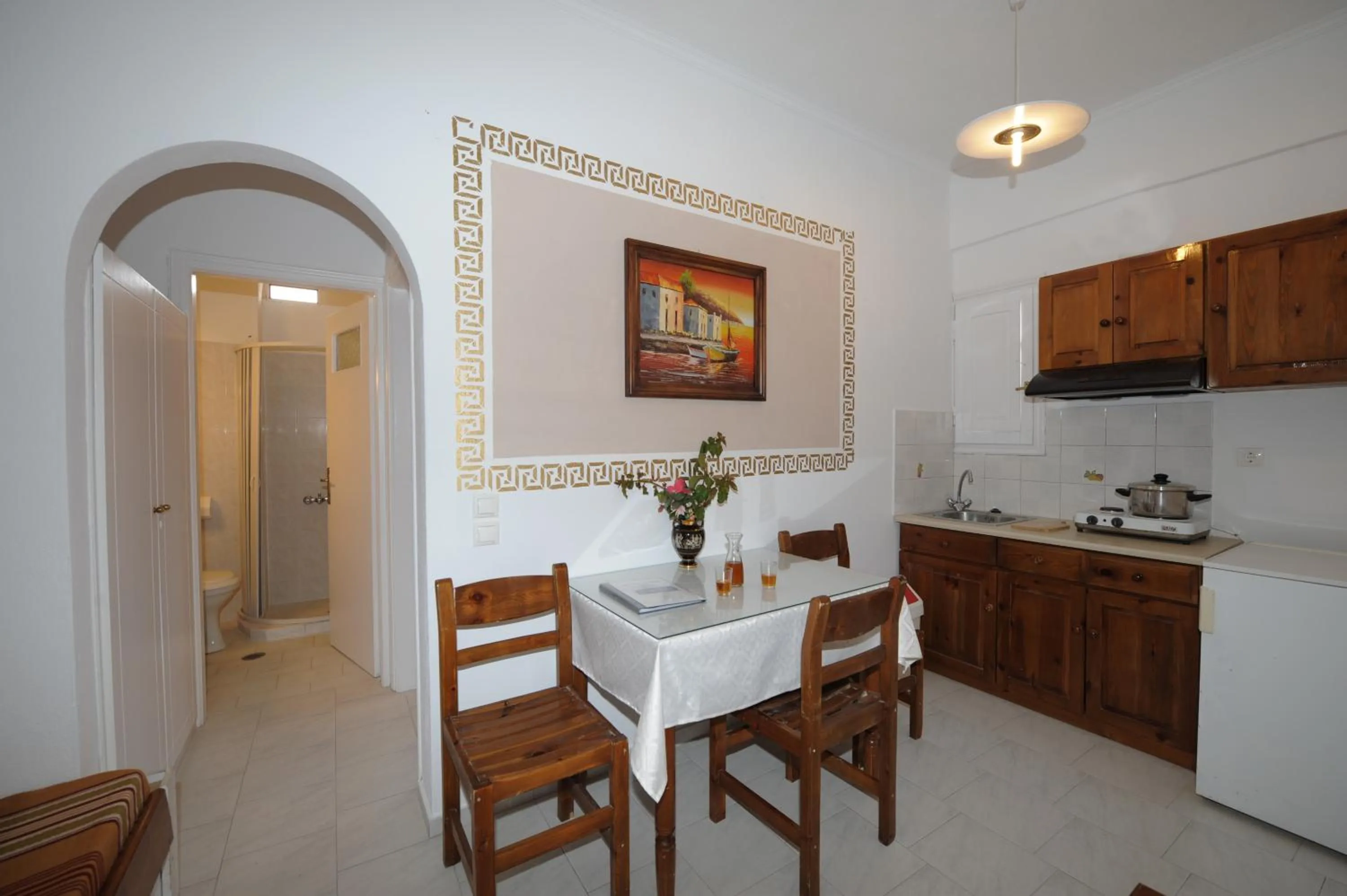 Kitchen or kitchenette in Orfeas Apartments