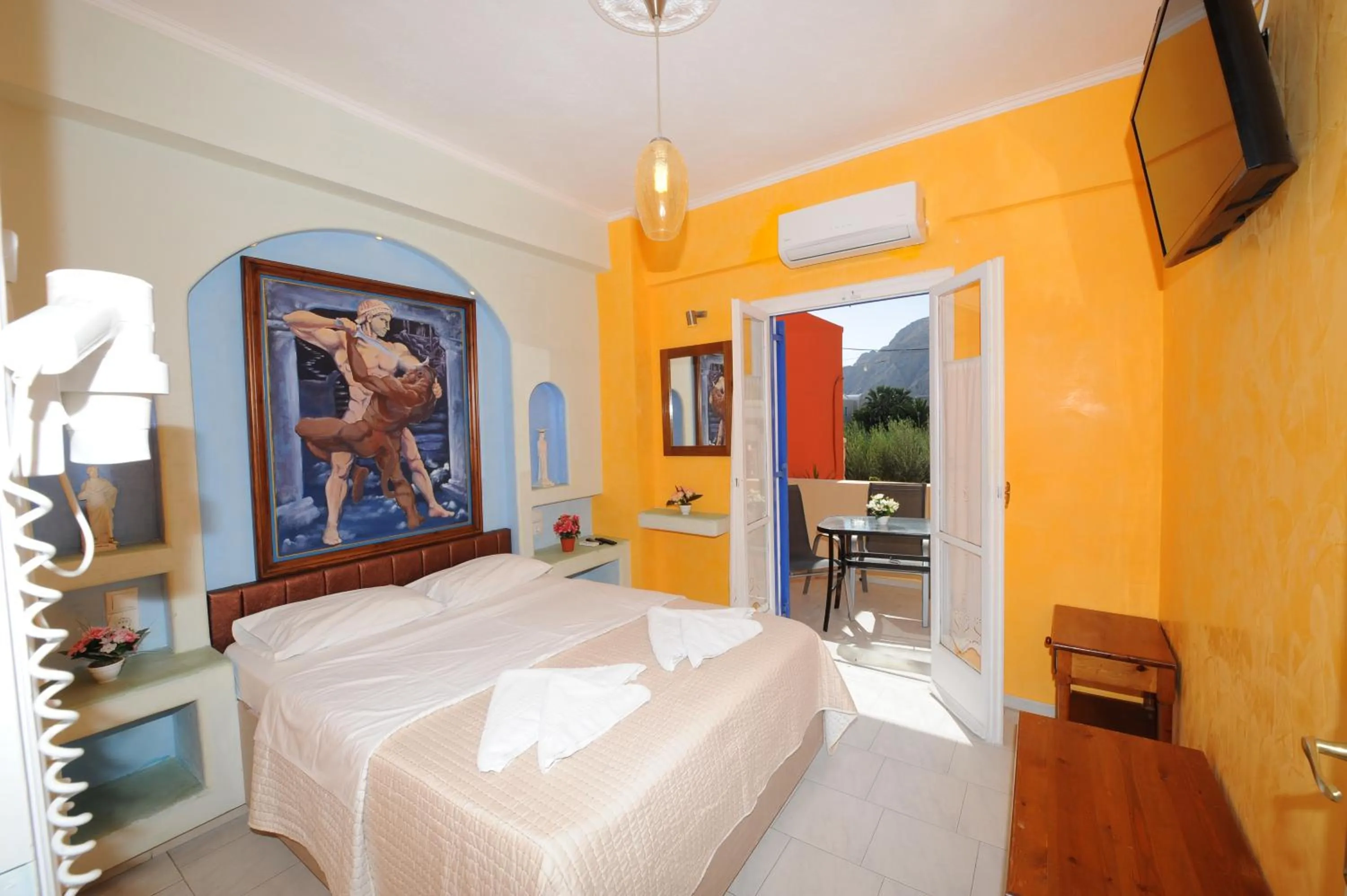 Bedroom, Bed in Orfeas Apartments