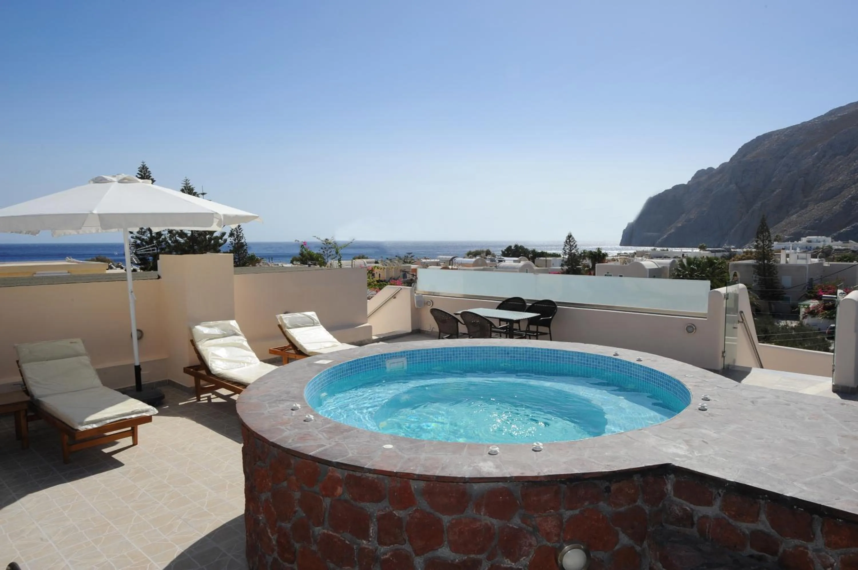 Mountain view in Orfeas Apartments