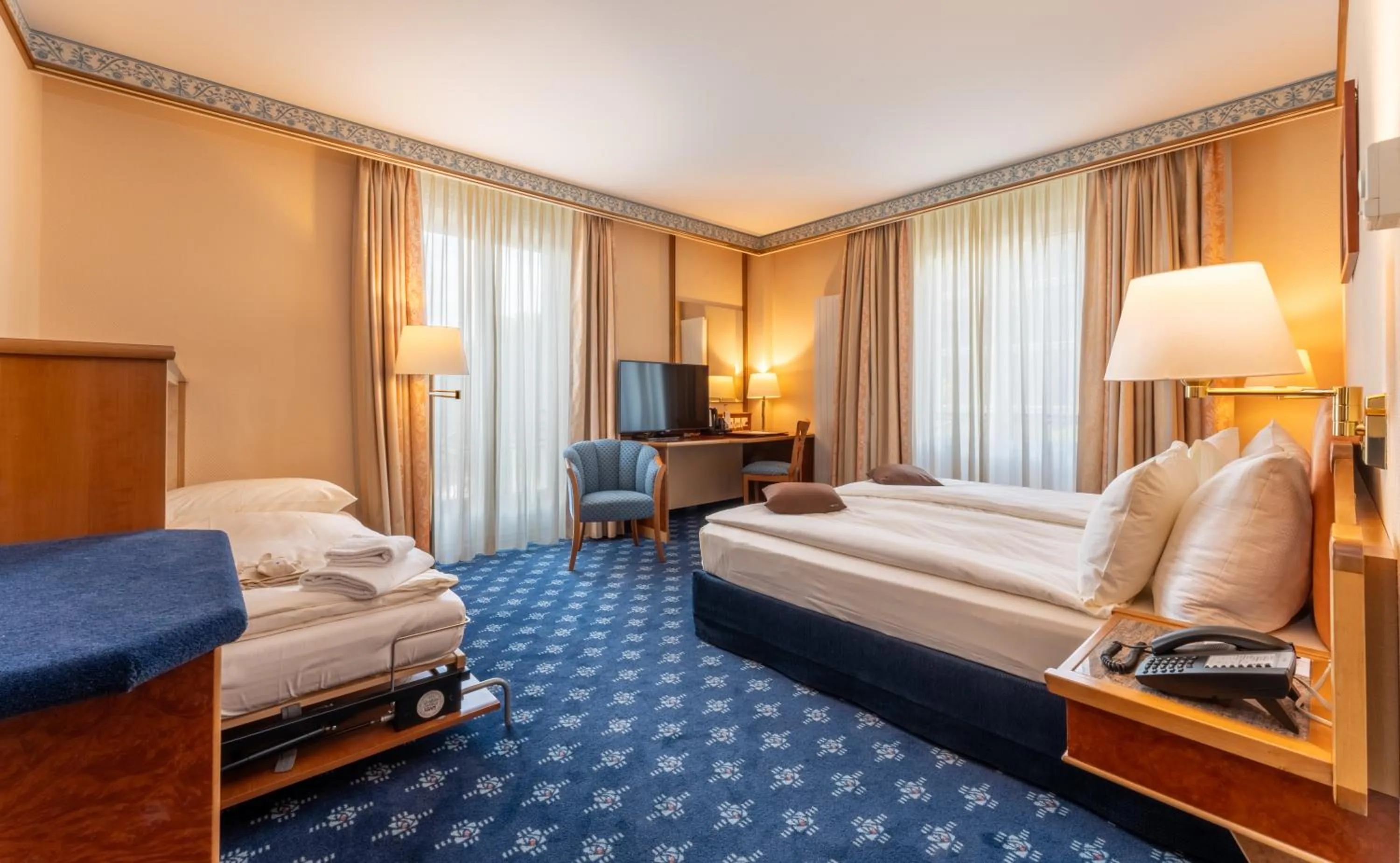 Bed in Hotel Mirabeau, BW Signature Collection, Lausanne