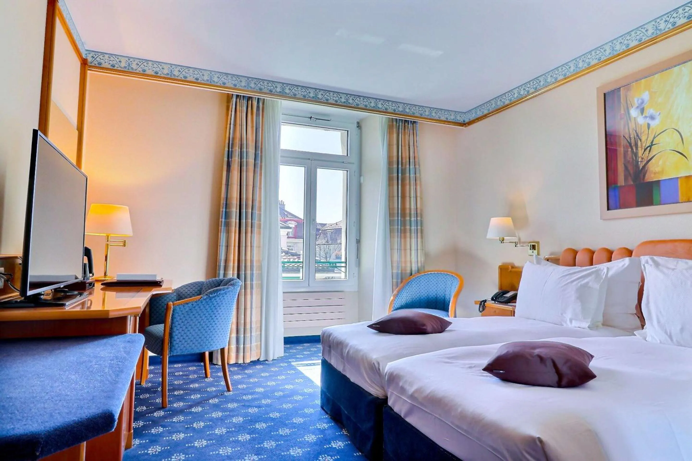 Bedroom, Bed in Hotel Mirabeau, BW Signature Collection, Lausanne