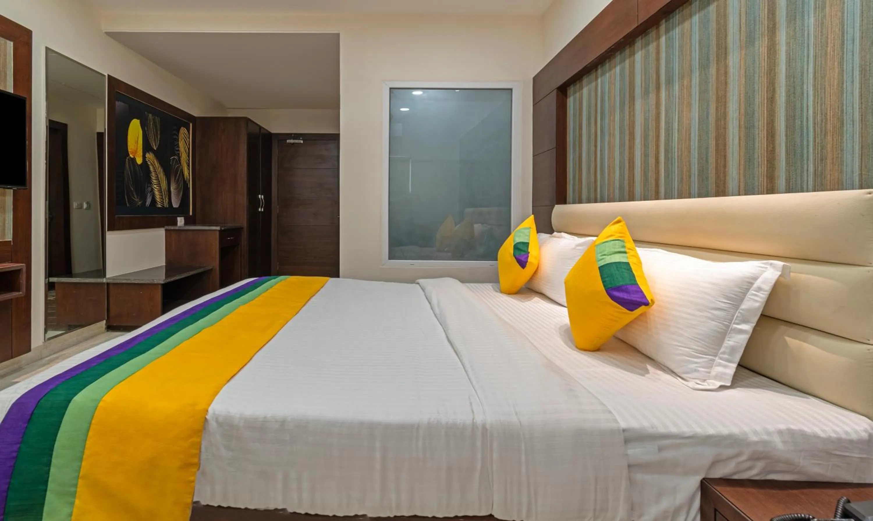 Bed in Itsy Hotels P Grand