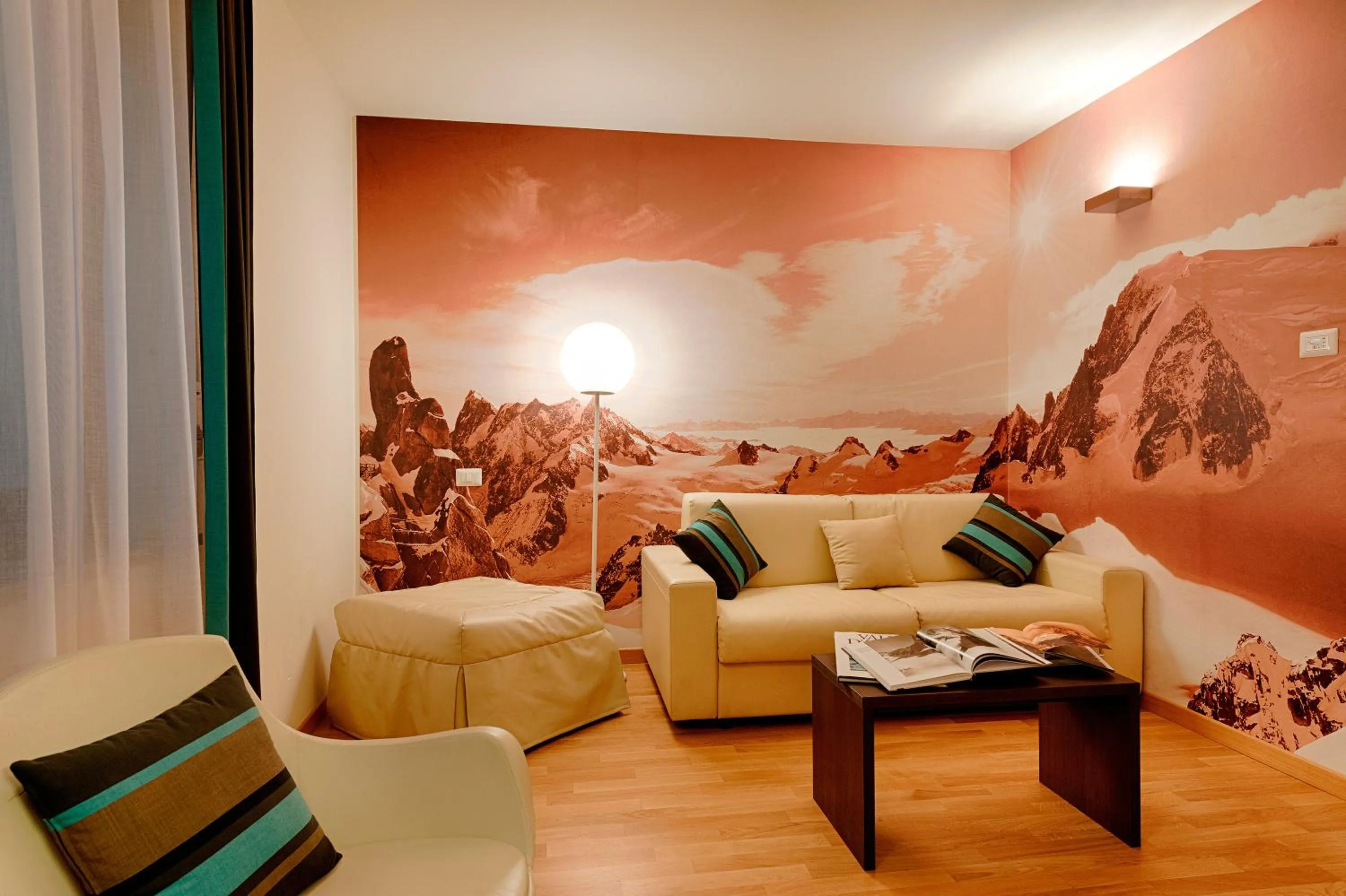 Photo of the whole room in HB Aosta Hotel & Balcony SPA