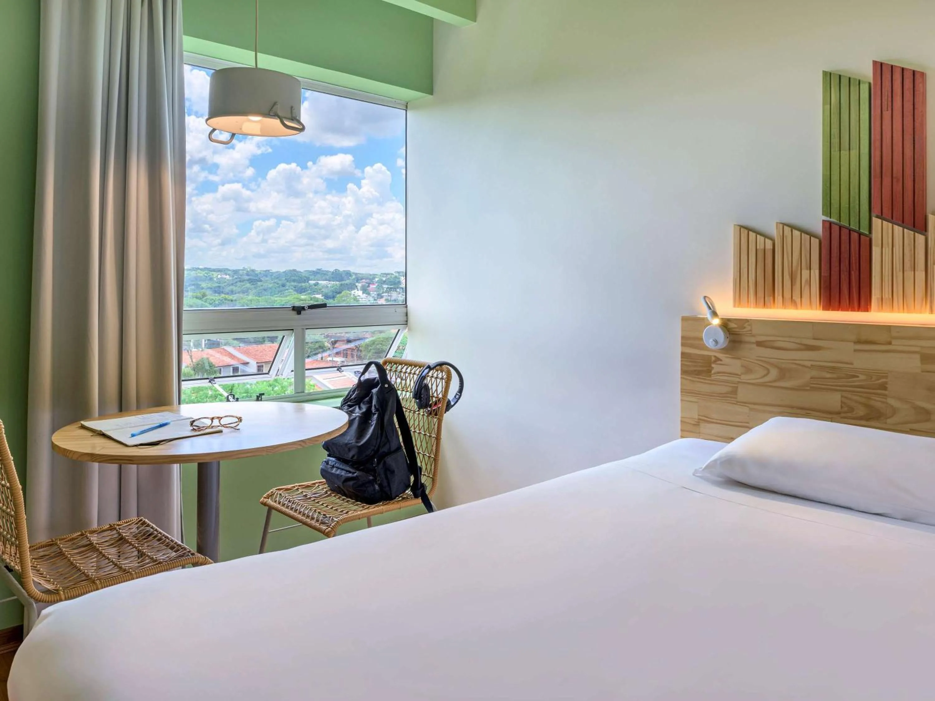 Photo of the whole room, Bed in Hotel Nacional Inn Curitiba Santa Felicidade